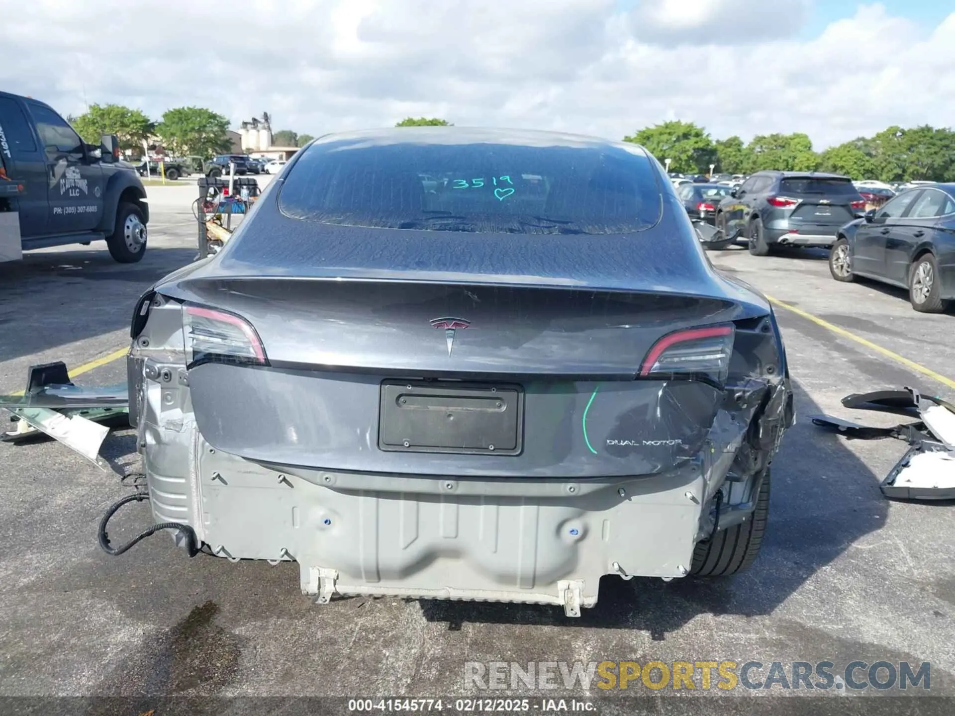 17 fotografías del automóvil dañado 5YJ3E1EB3LF663437 TESLA MODEL 3 2020