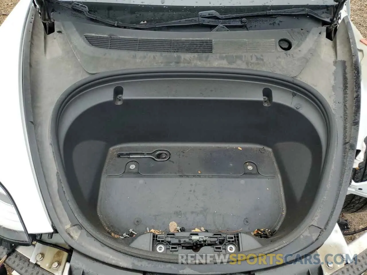11 fotografías del automóvil dañado 5YJ3E1EB3LF667522 TESLA MODEL 3 2020
