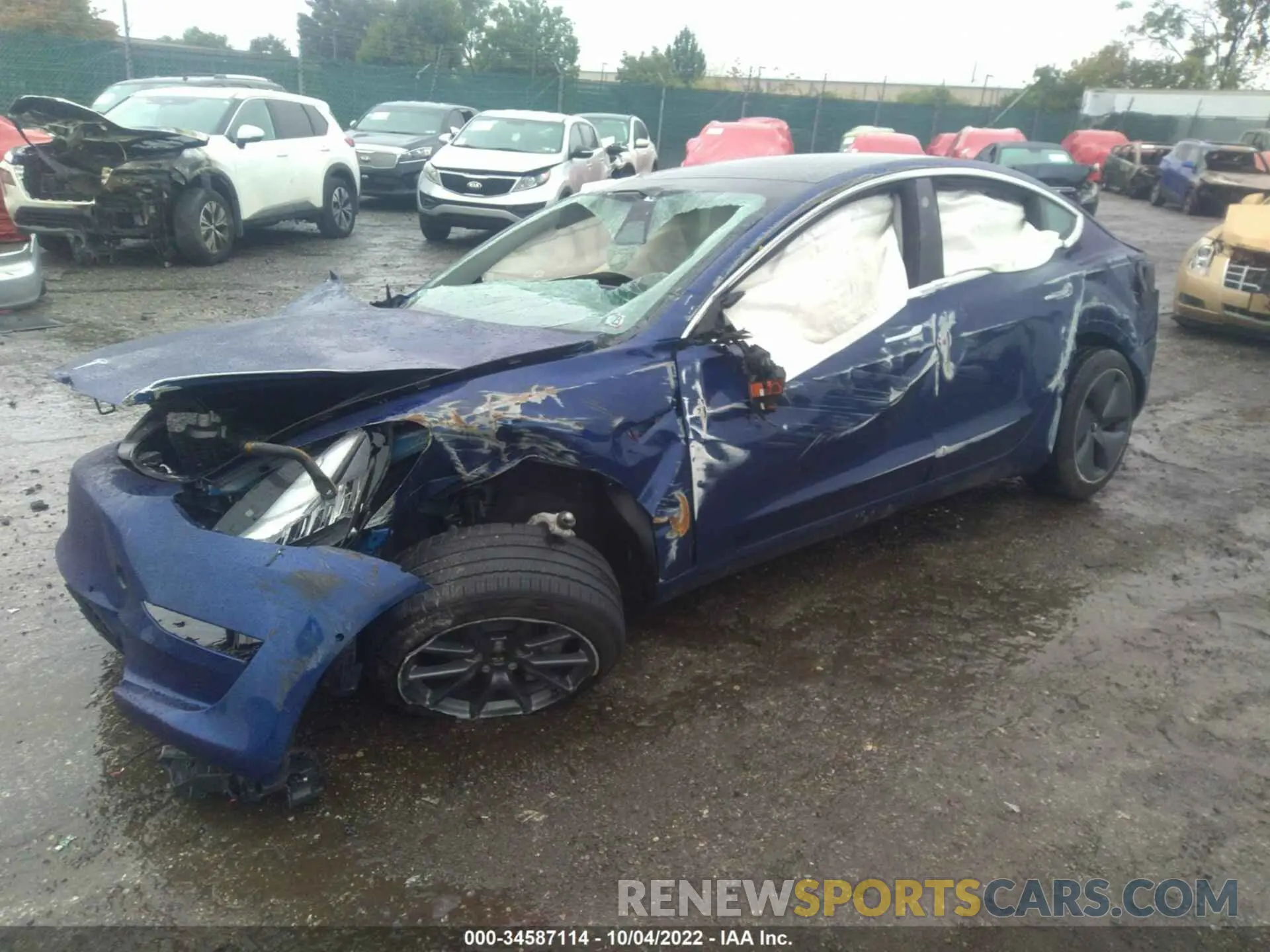 2 fotografías del automóvil dañado 5YJ3E1EB3LF668542 TESLA MODEL 3 2020