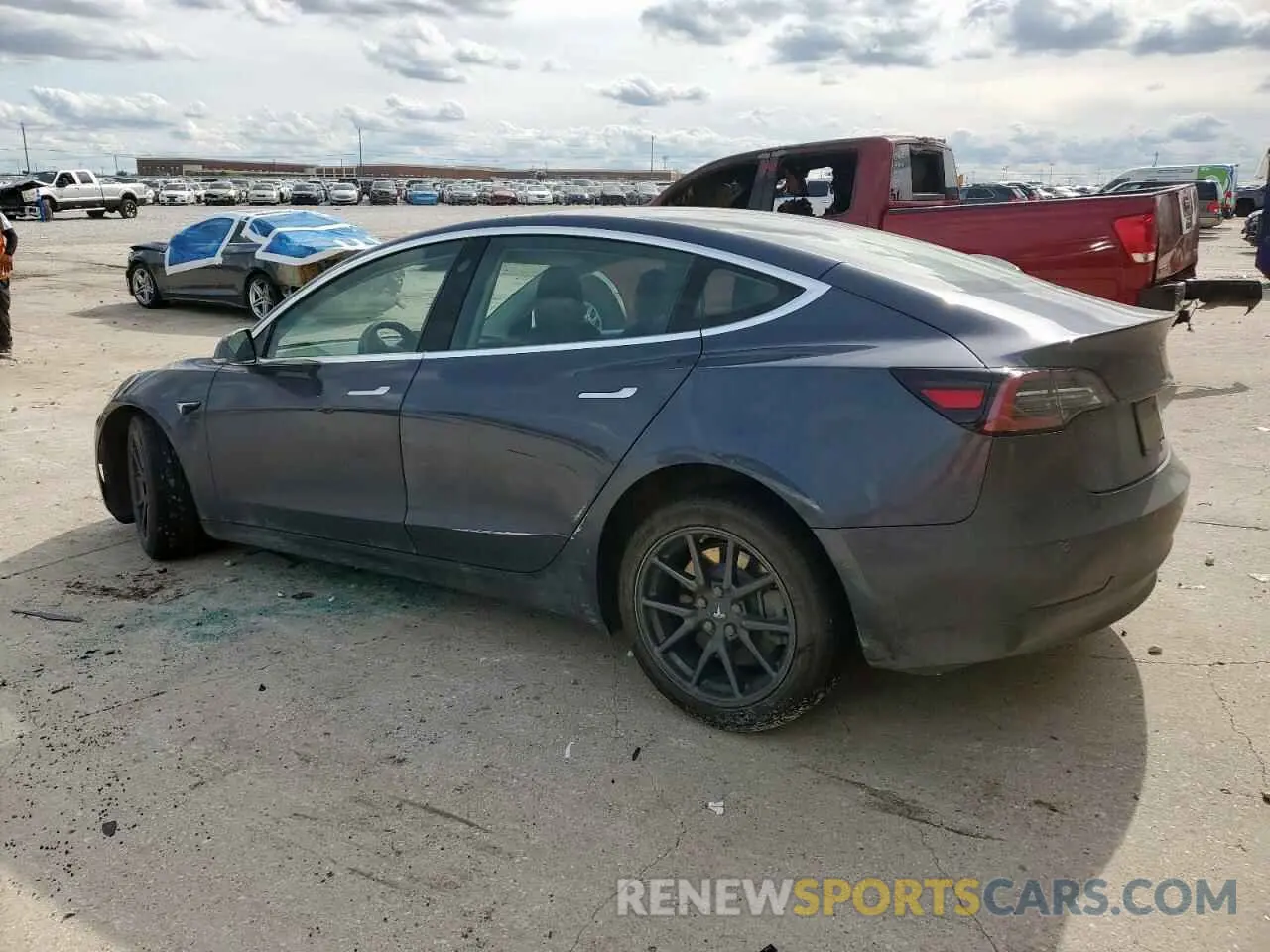 2 fotografías del automóvil dañado 5YJ3E1EB3LF734880 TESLA MODEL 3 2020