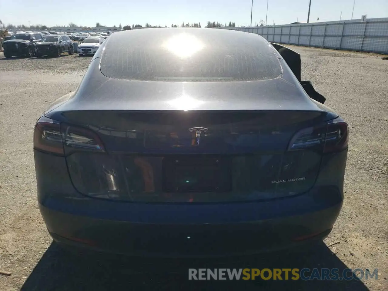 6 fotografías del automóvil dañado 5YJ3E1EB3LF734913 TESLA MODEL 3 2020