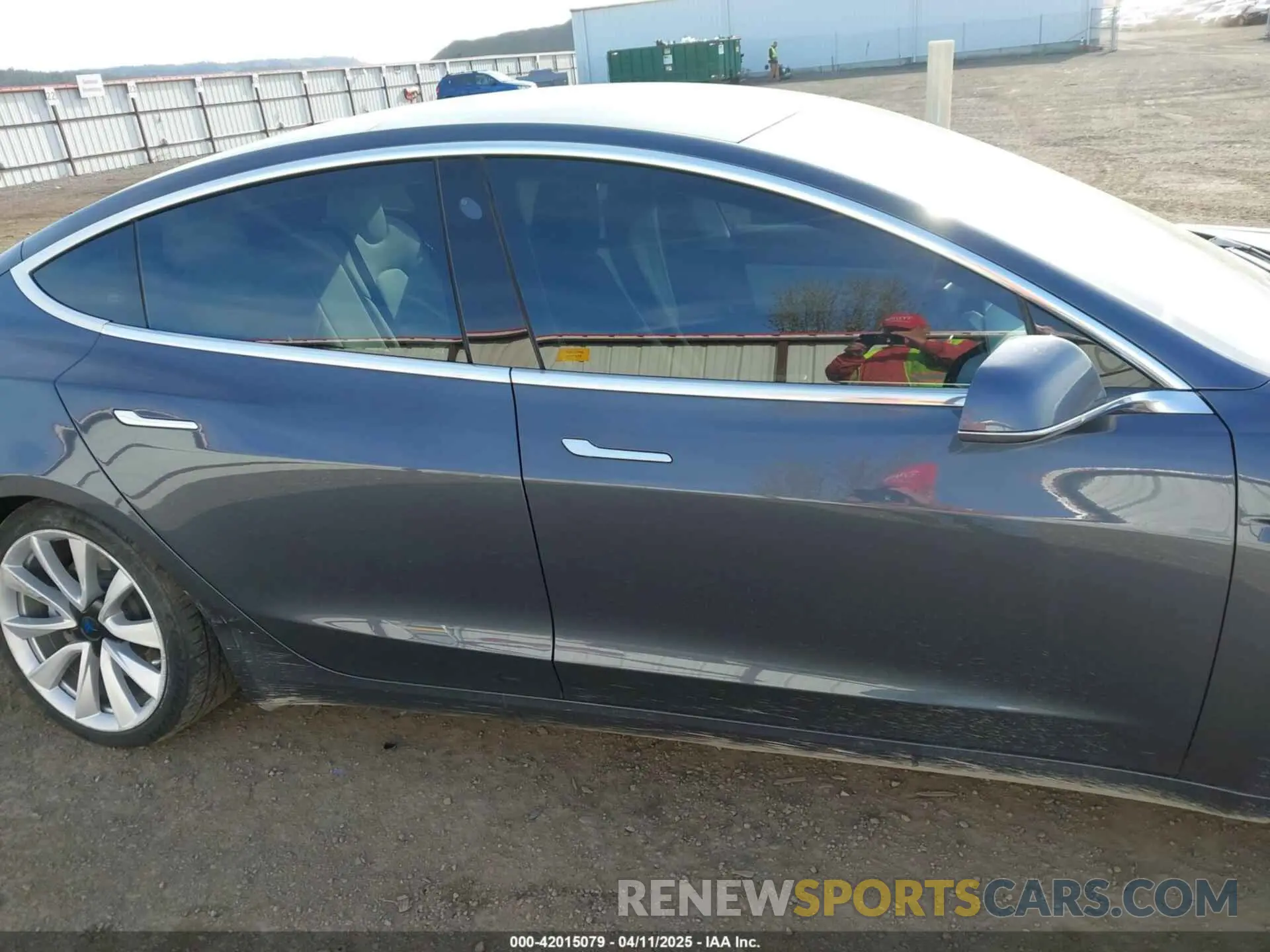 13 fotografías del automóvil dañado 5YJ3E1EB3LF801834 TESLA MODEL 3 2020