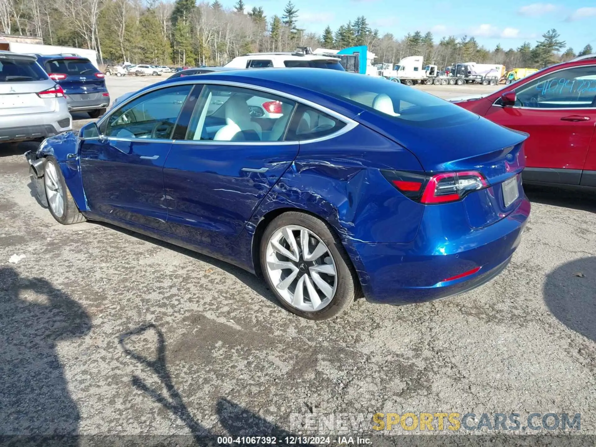 3 fotografías del automóvil dañado 5YJ3E1EB4LF547048 TESLA MODEL 3 2020