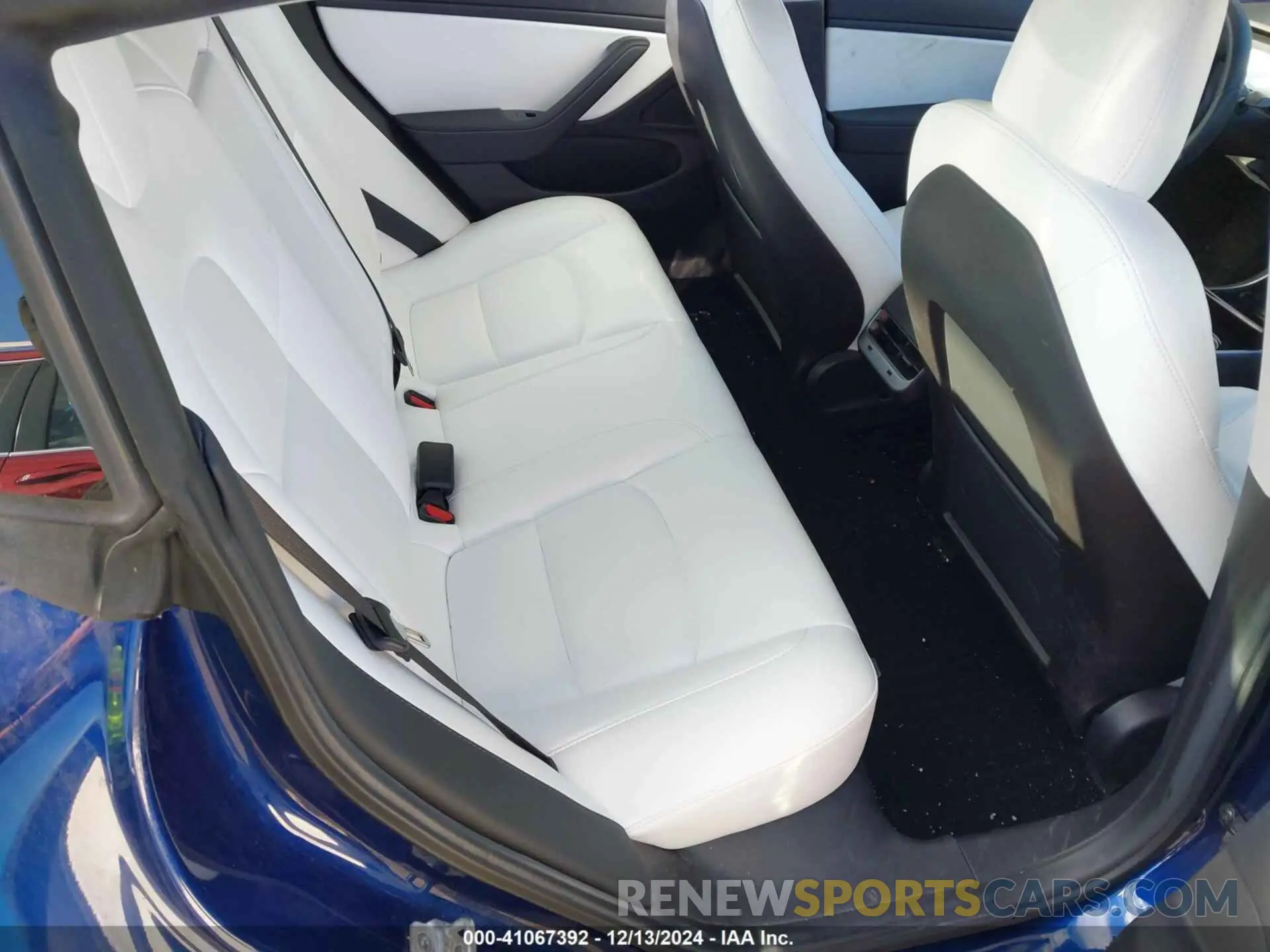 8 fotografías del automóvil dañado 5YJ3E1EB4LF547048 TESLA MODEL 3 2020