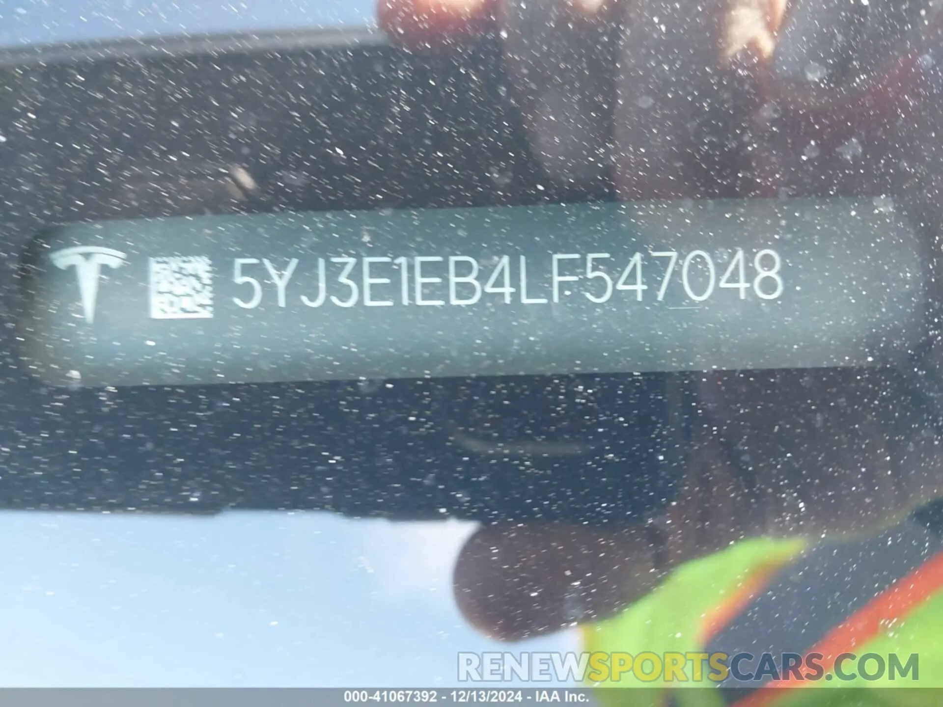 9 fotografías del automóvil dañado 5YJ3E1EB4LF547048 TESLA MODEL 3 2020