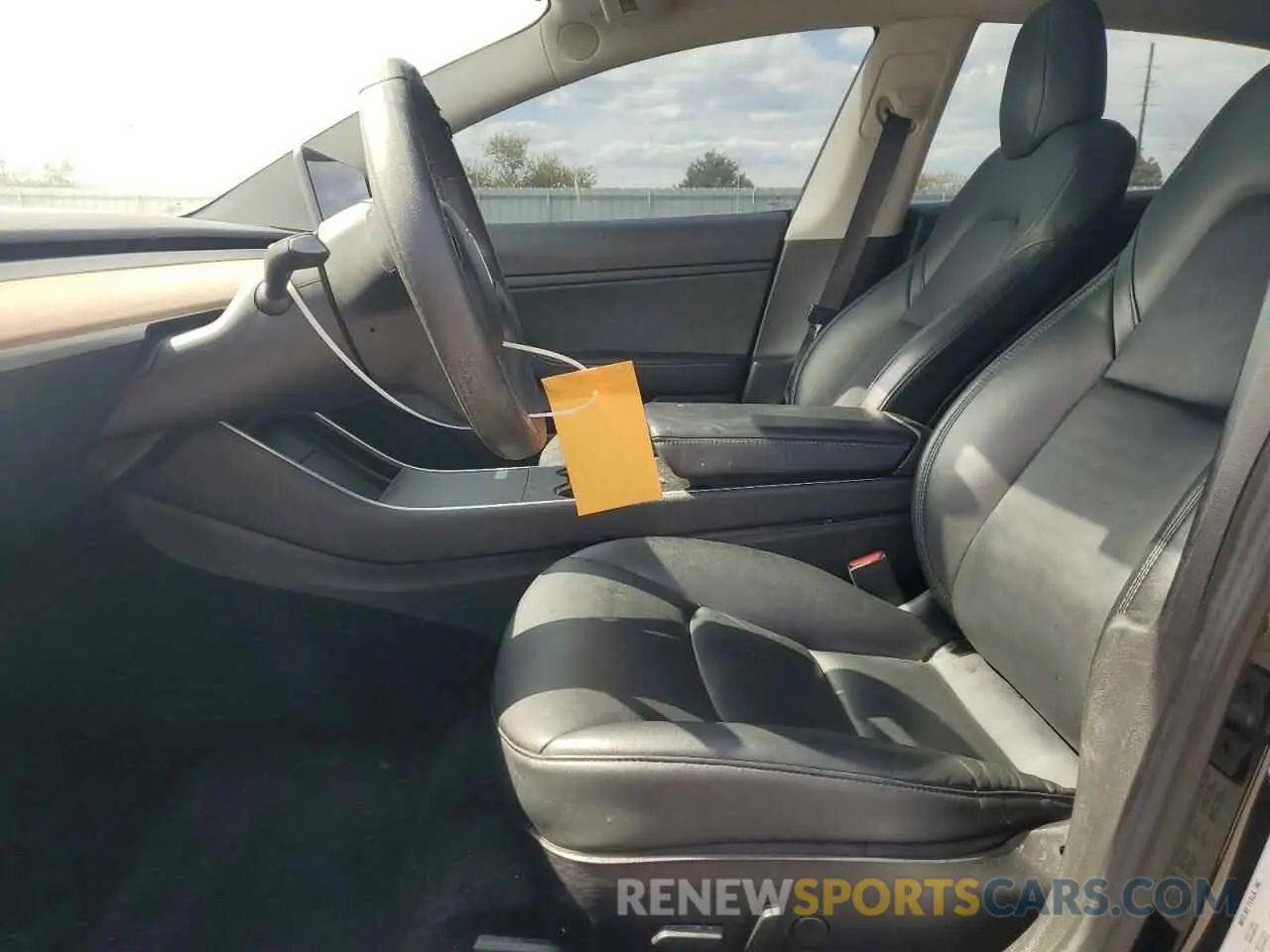 7 fotografías del automóvil dañado 5YJ3E1EB4LF599909 TESLA MODEL 3 2020