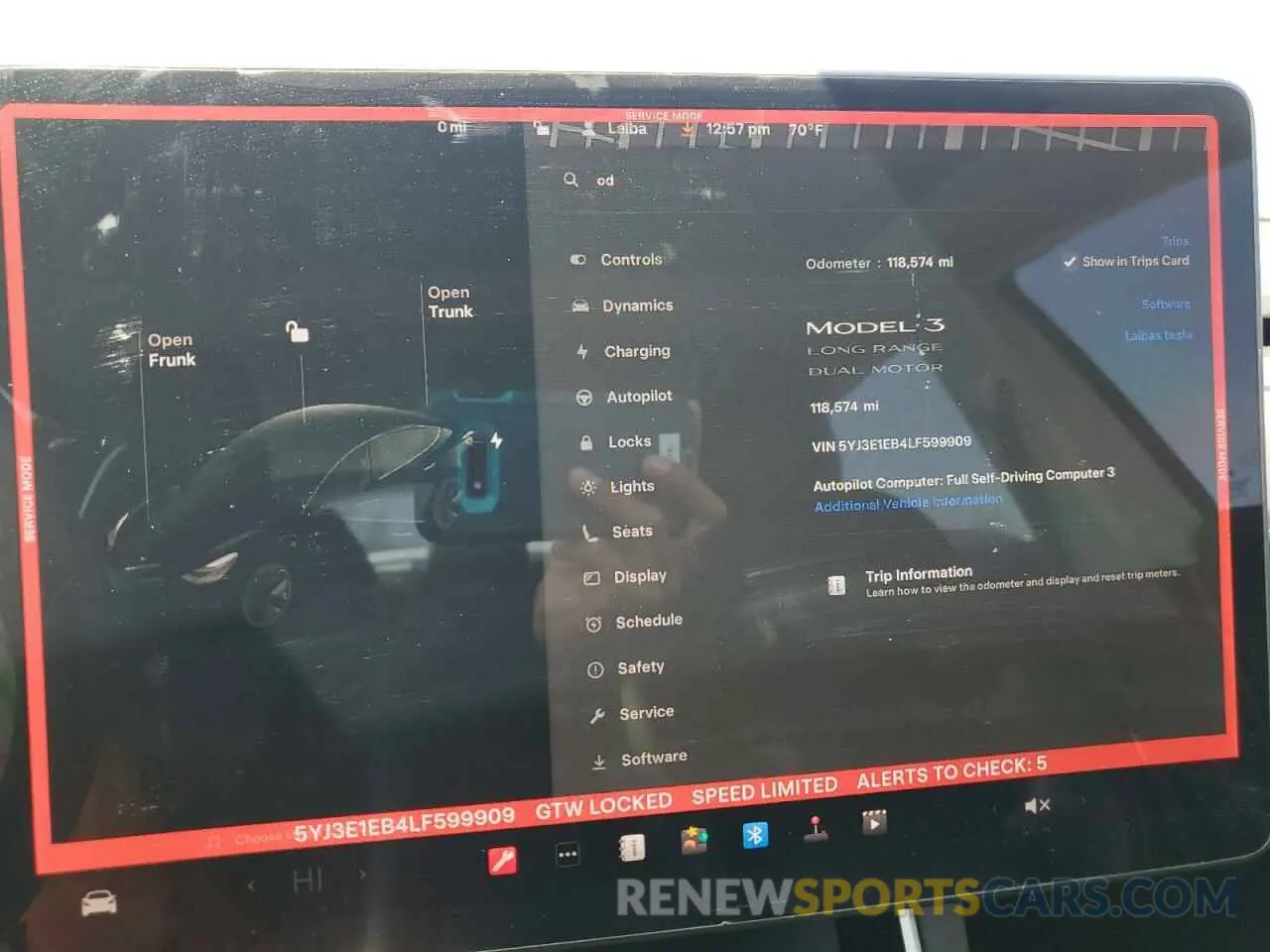 9 fotografías del automóvil dañado 5YJ3E1EB4LF599909 TESLA MODEL 3 2020
