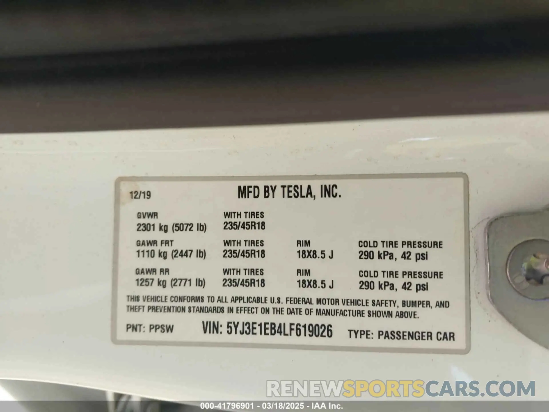 8 fotografías del automóvil dañado 5YJ3E1EB4LF619026 TESLA MODEL 3 2020