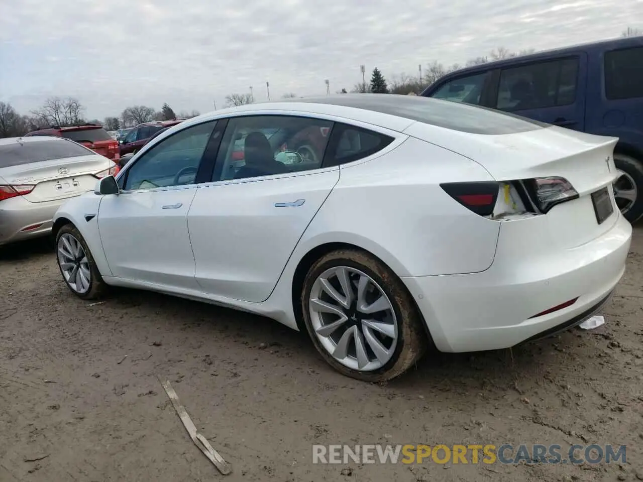 2 fotografías del automóvil dañado 5YJ3E1EB4LF621035 TESLA MODEL 3 2020
