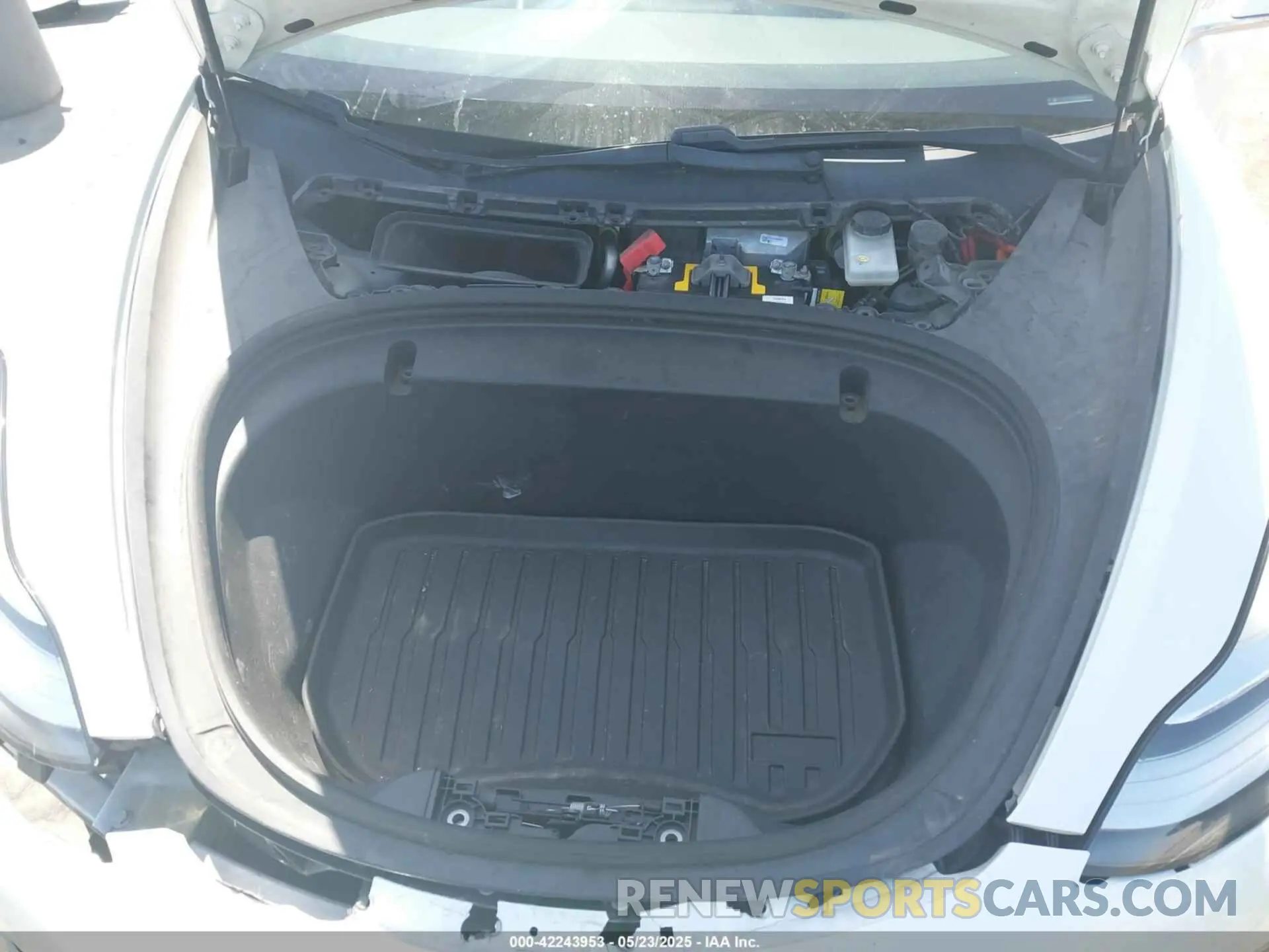10 fotografías del automóvil dañado 5YJ3E1EB4LF665794 TESLA MODEL 3 2020
