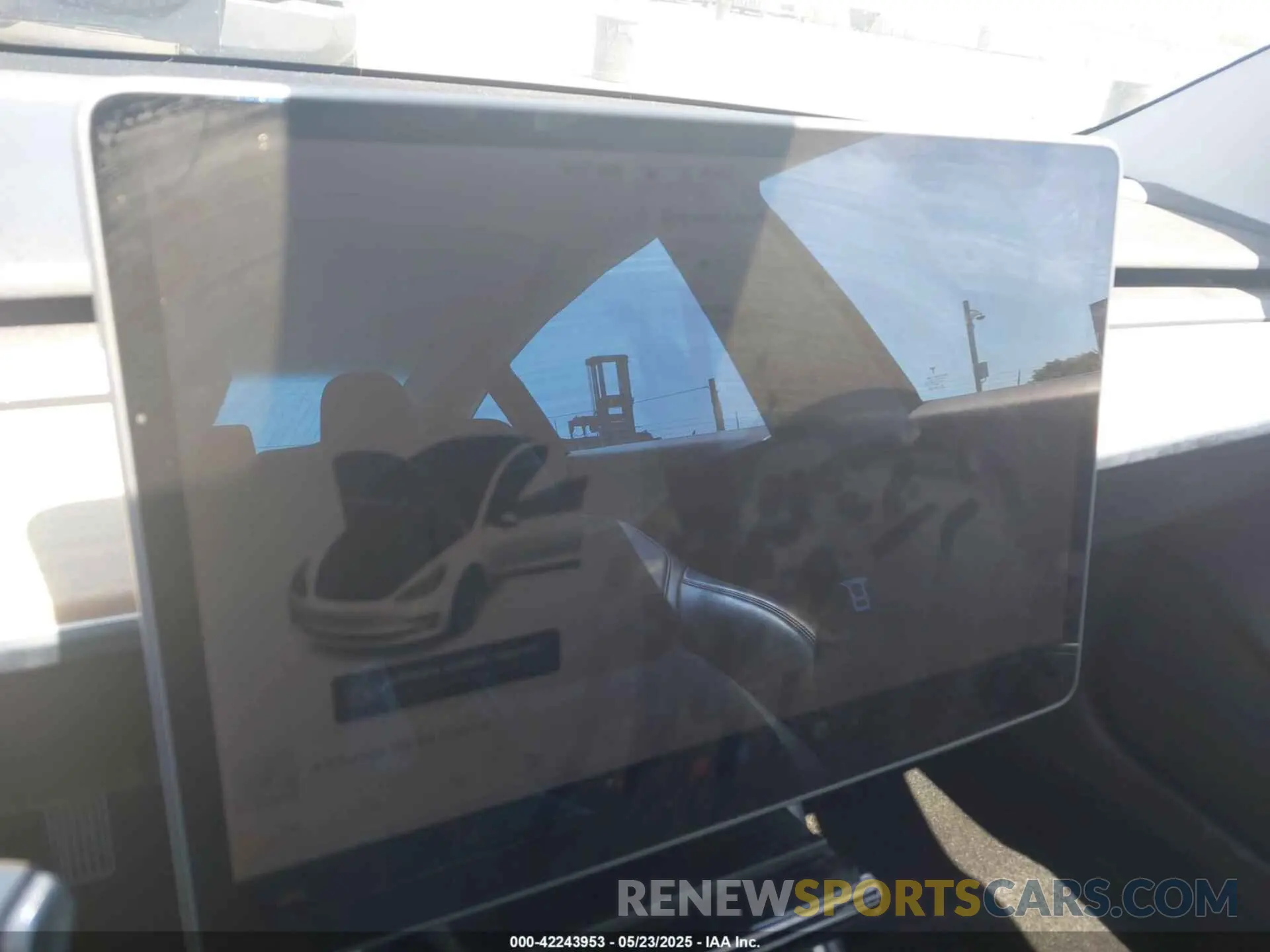 17 fotografías del automóvil dañado 5YJ3E1EB4LF665794 TESLA MODEL 3 2020