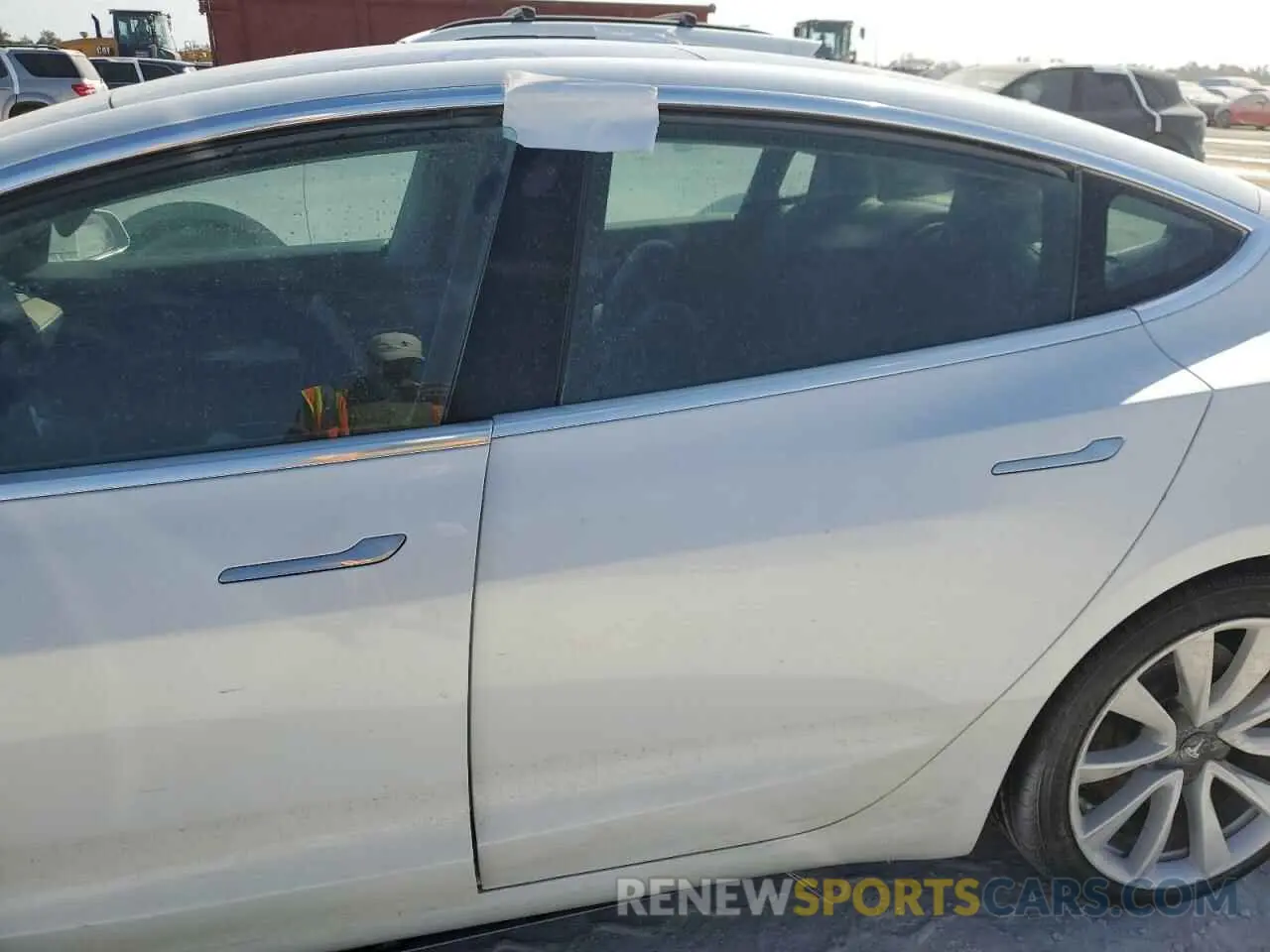 12 fotografías del automóvil dañado 5YJ3E1EB4LF667321 TESLA MODEL 3 2020