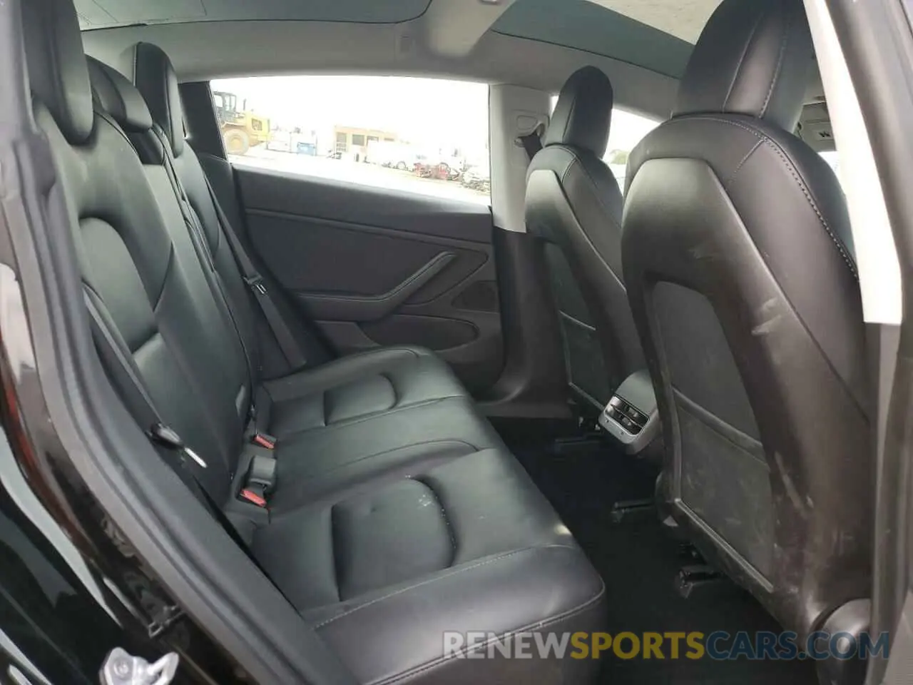 10 fotografías del automóvil dañado 5YJ3E1EB4LF710488 TESLA MODEL 3 2020