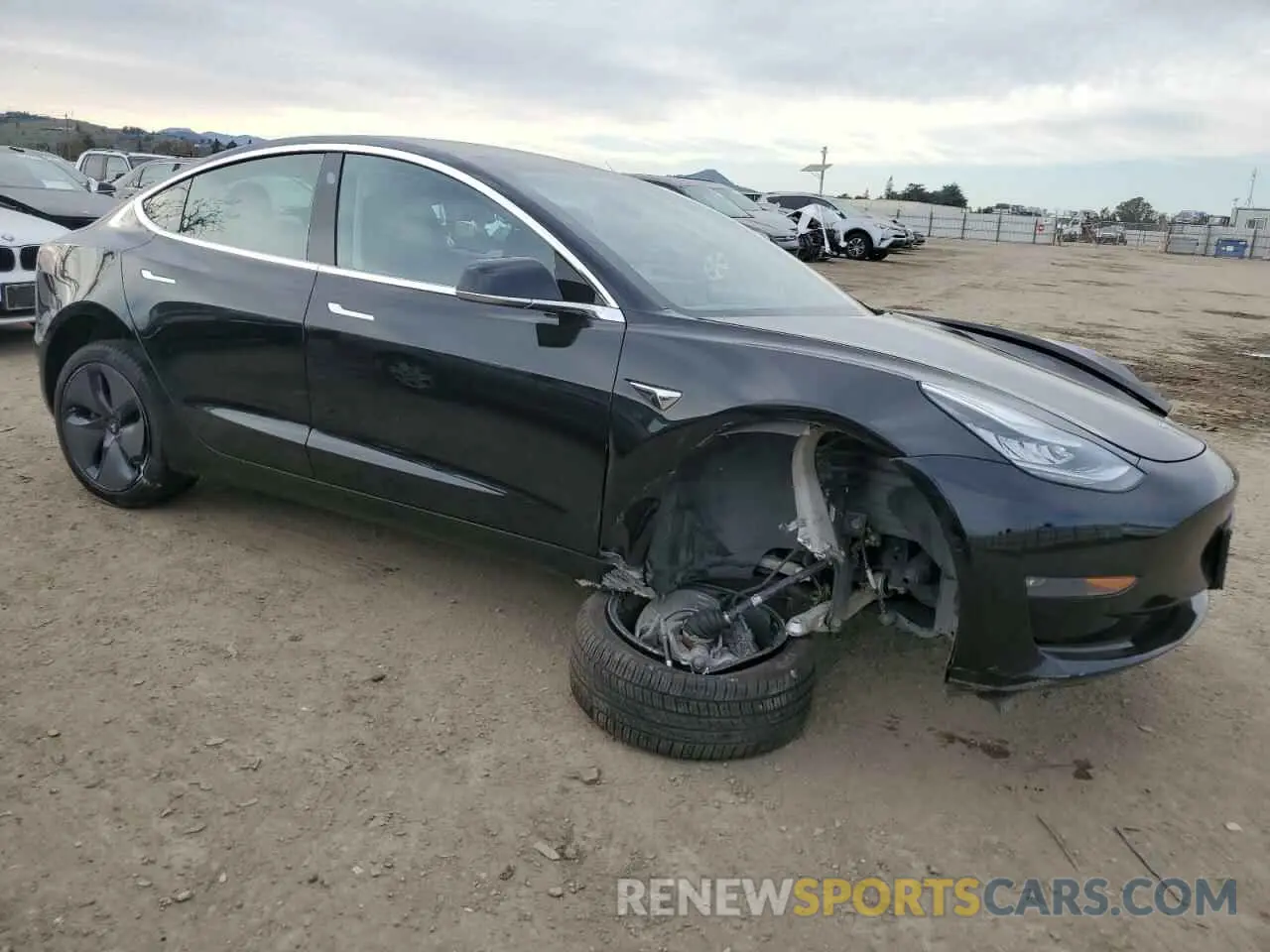 4 fotografías del automóvil dañado 5YJ3E1EB4LF710488 TESLA MODEL 3 2020