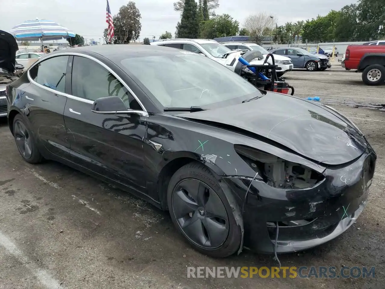 4 fotografías del automóvil dañado 5YJ3E1EB4LF742129 TESLA MODEL 3 2020