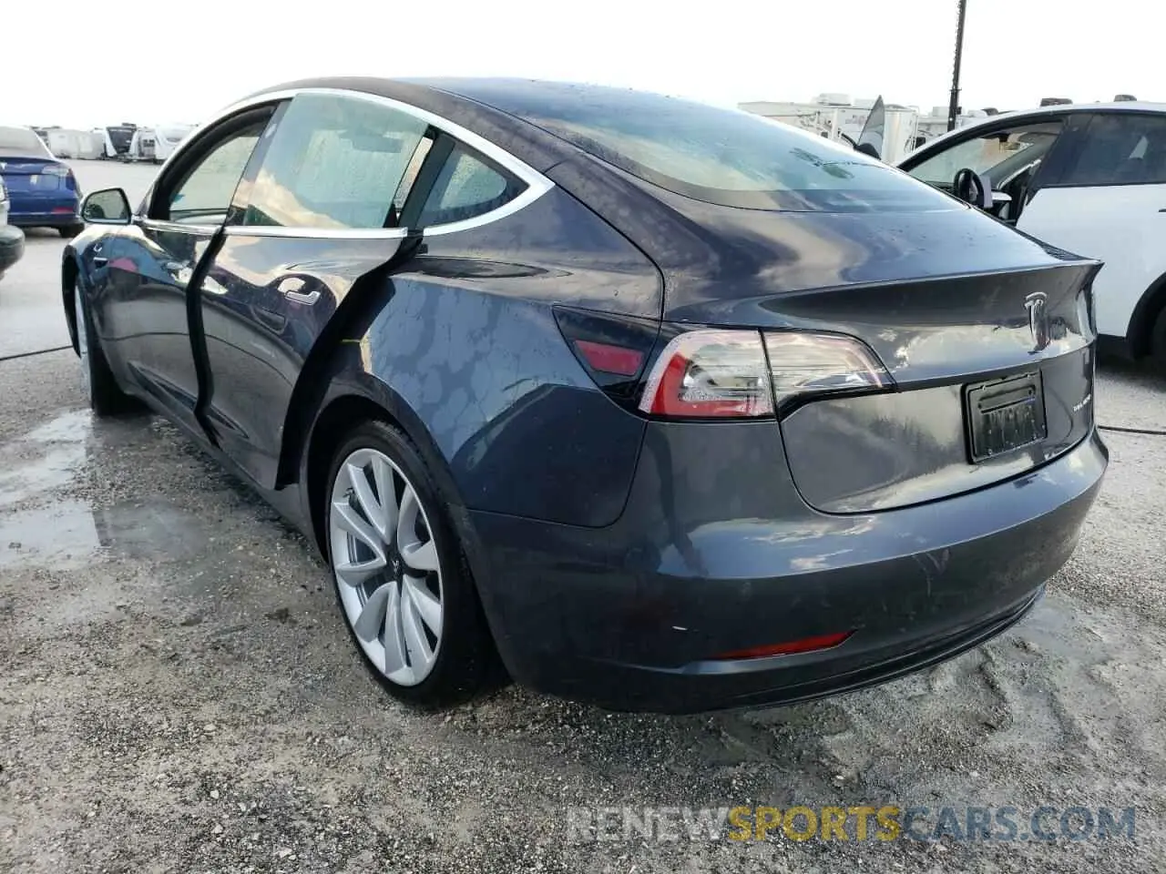 3 fotografías del automóvil dañado 5YJ3E1EB4LF791458 TESLA MODEL 3 2020