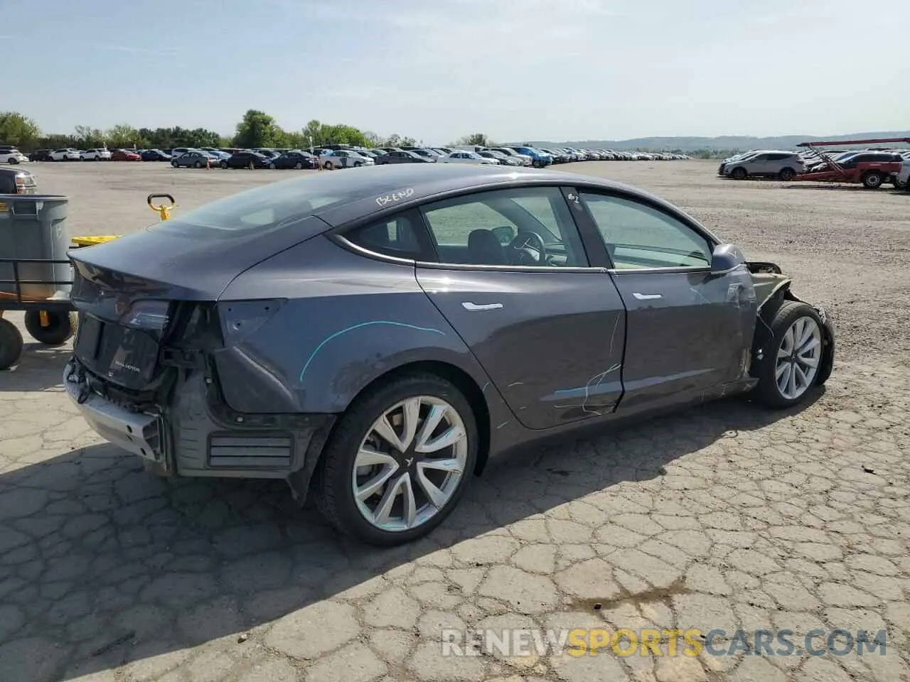 3 fotografías del automóvil dañado 5YJ3E1EB5LF589907 TESLA MODEL 3 2020