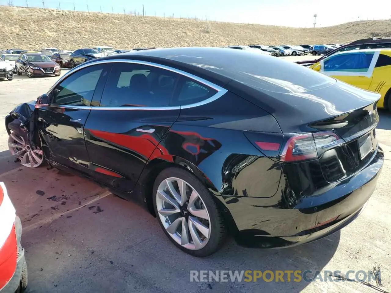 2 fotografías del automóvil dañado 5YJ3E1EB5LF600579 TESLA MODEL 3 2020