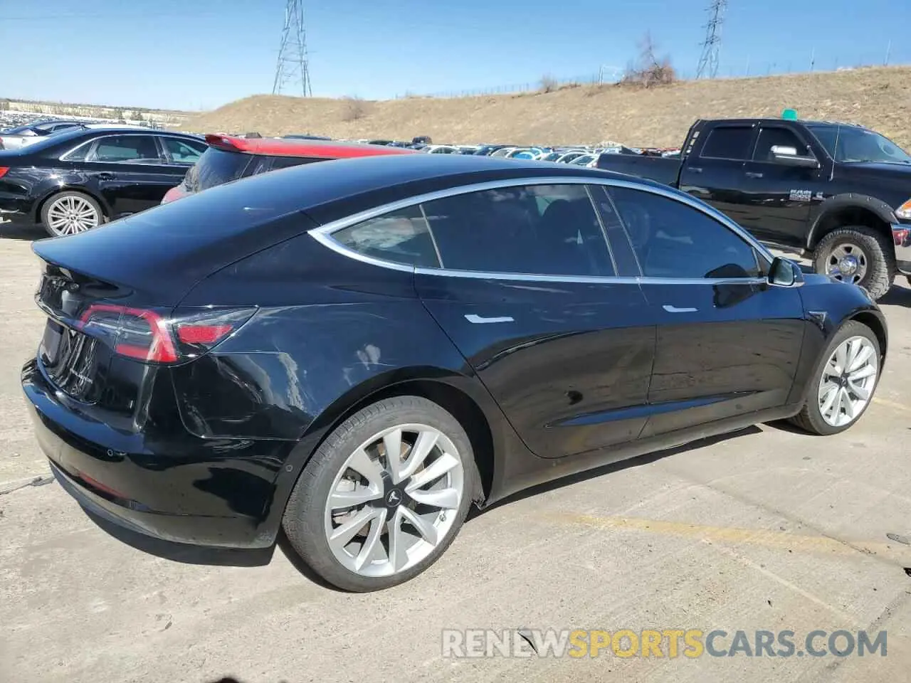 3 fotografías del automóvil dañado 5YJ3E1EB5LF600579 TESLA MODEL 3 2020
