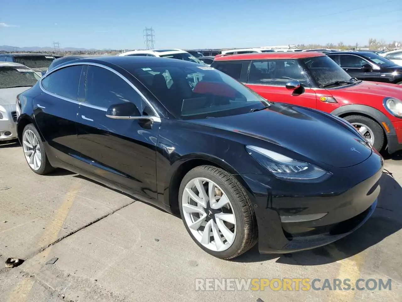 4 fotografías del automóvil dañado 5YJ3E1EB5LF600579 TESLA MODEL 3 2020