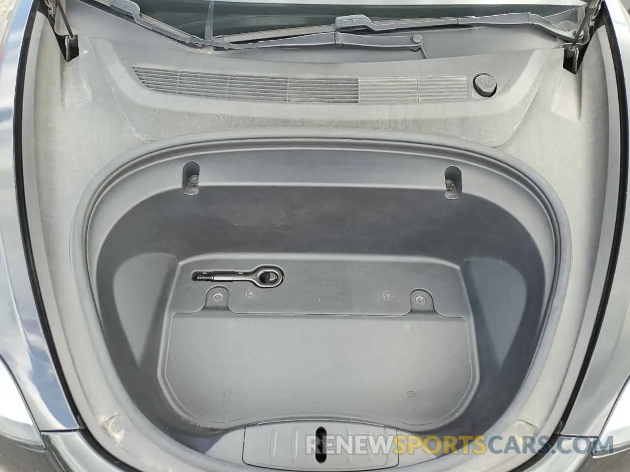 11 fotografías del automóvil dañado 5YJ3E1EB5LF600596 TESLA MODEL 3 2020