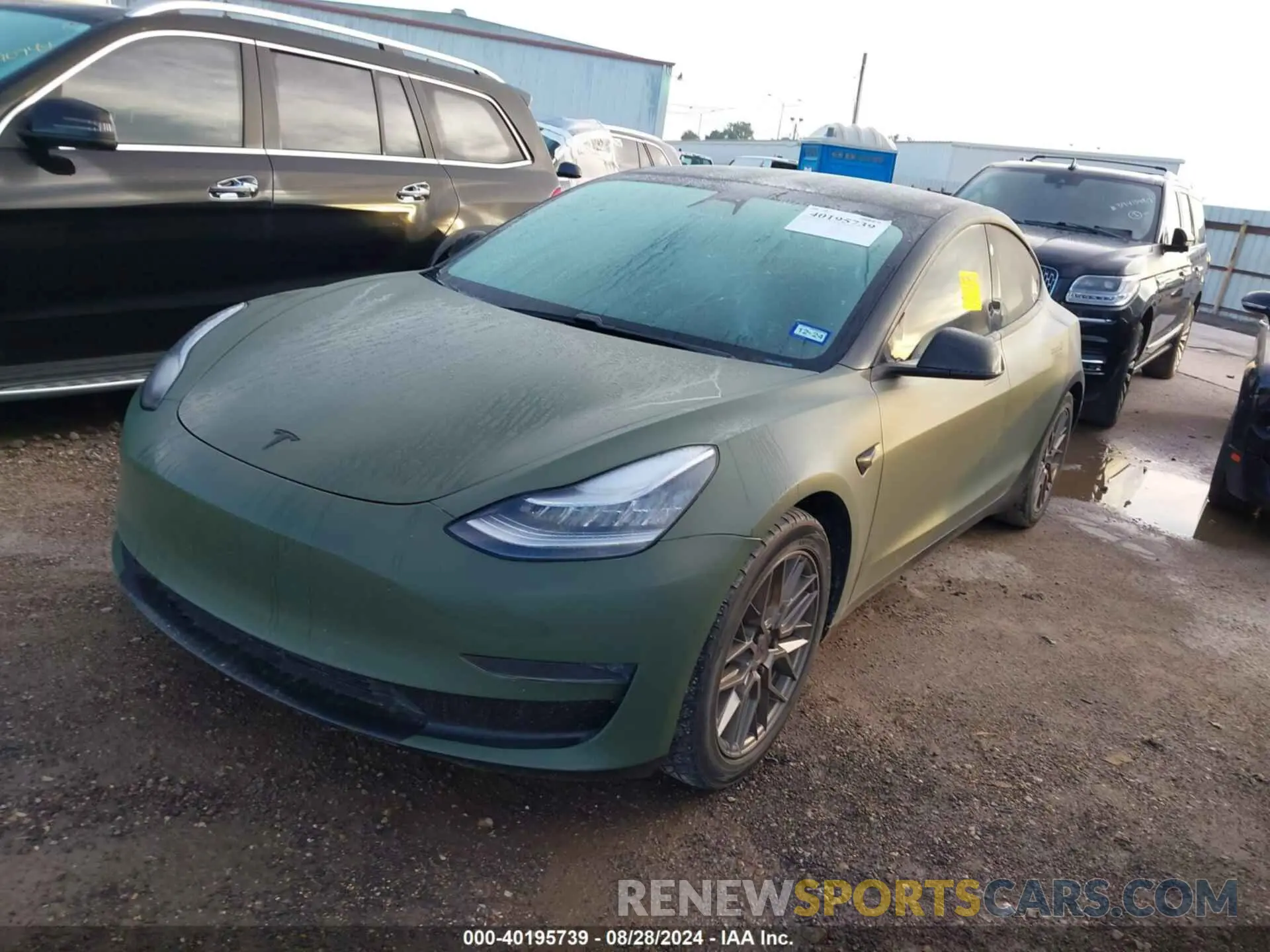 2 fotografías del automóvil dañado 5YJ3E1EB5LF607080 TESLA MODEL 3 2020
