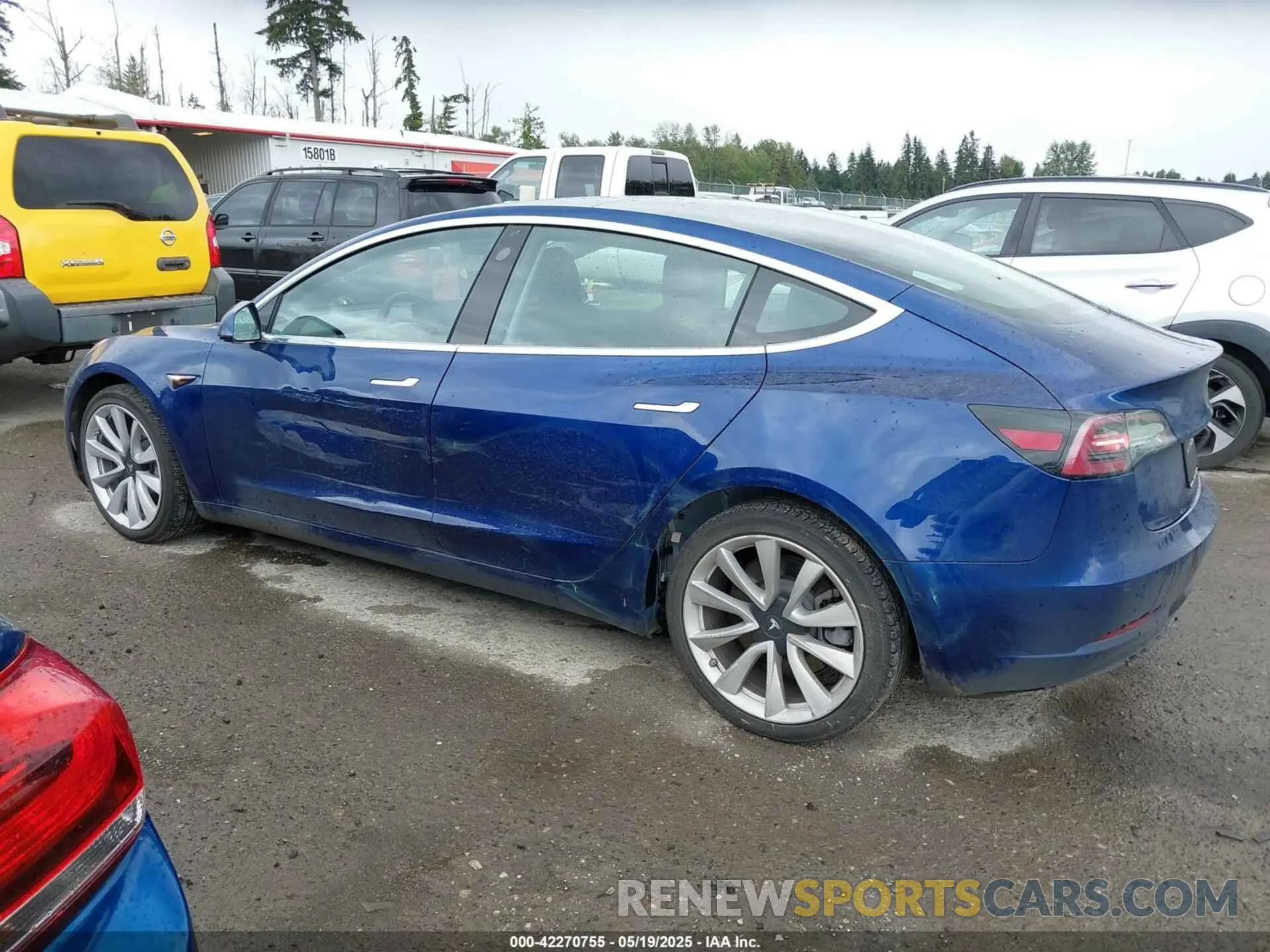 15 fotografías del automóvil dañado 5YJ3E1EB5LF620699 TESLA MODEL 3 2020