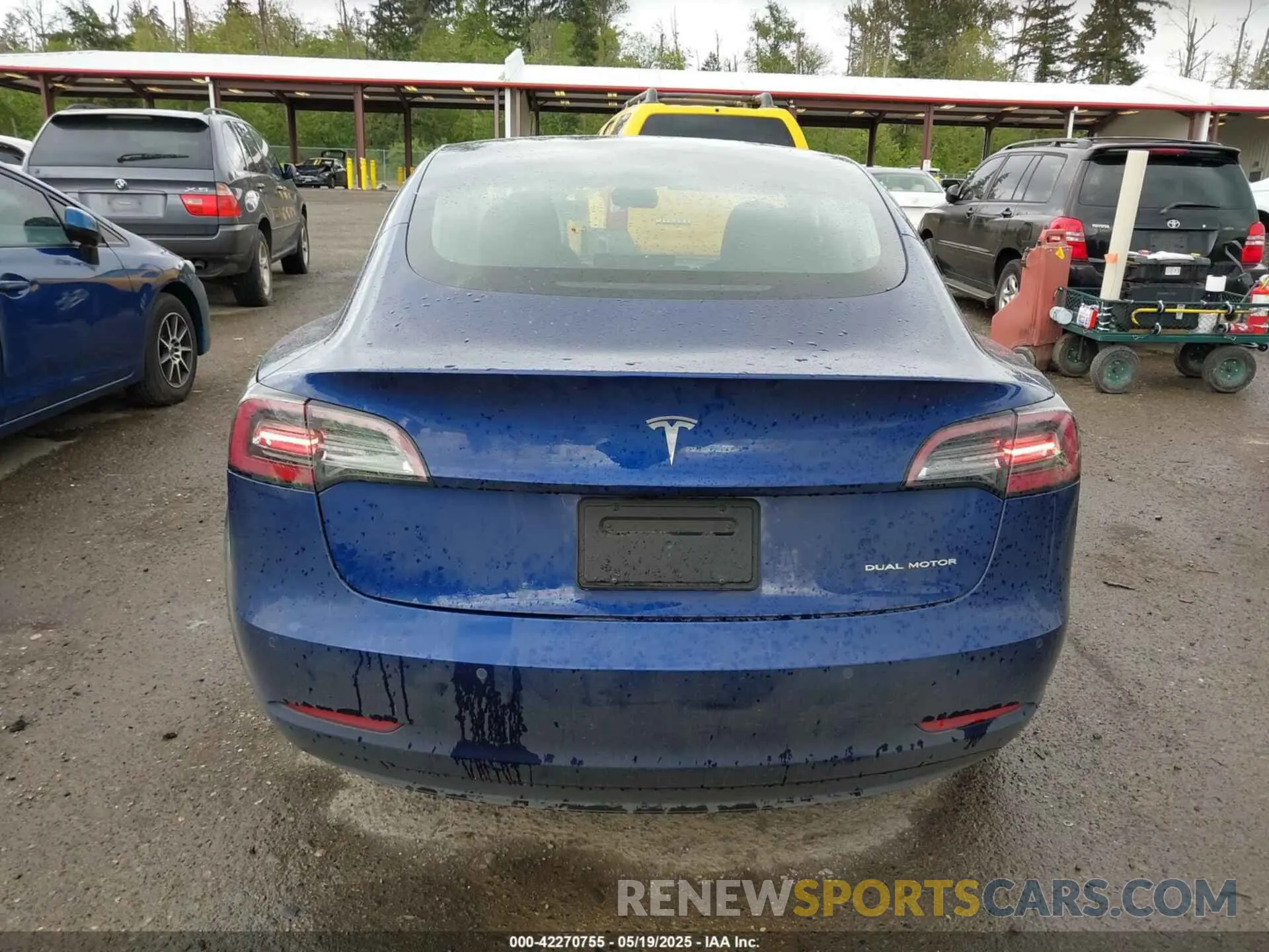 17 fotografías del automóvil dañado 5YJ3E1EB5LF620699 TESLA MODEL 3 2020
