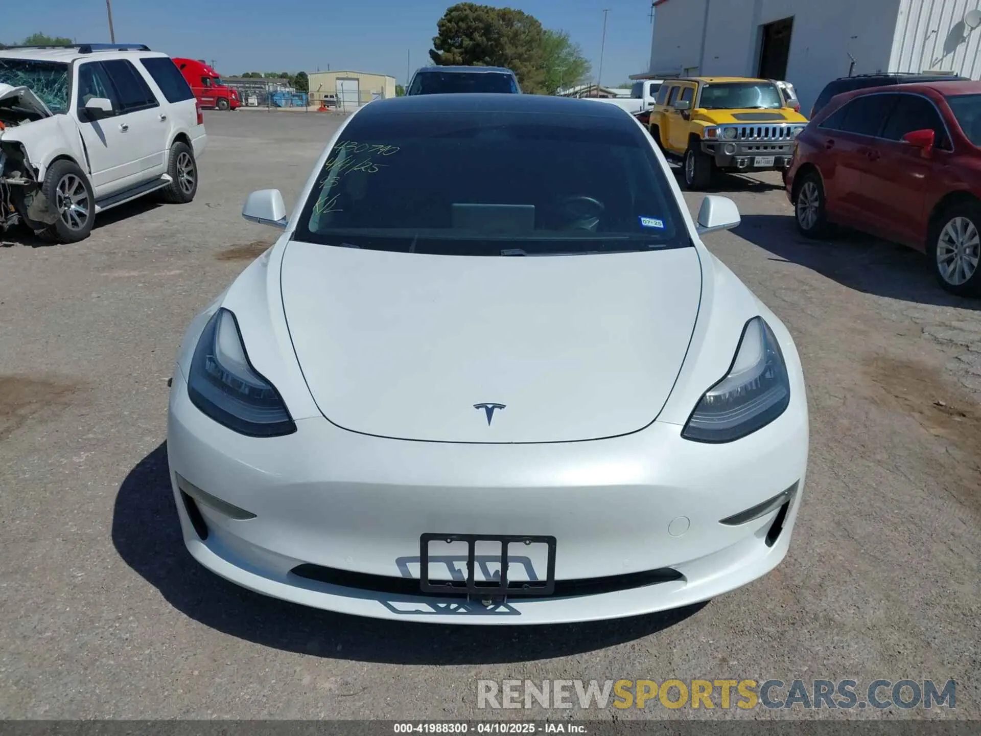 11 fotografías del automóvil dañado 5YJ3E1EB5LF621013 TESLA MODEL 3 2020