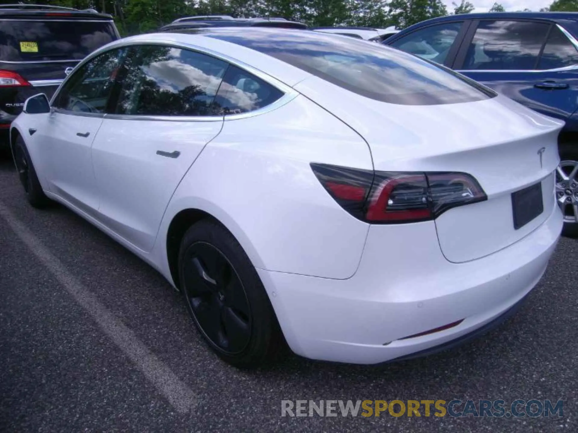11 fotografías del automóvil dañado 5YJ3E1EB5LF637275 TESLA MODEL 3 2020