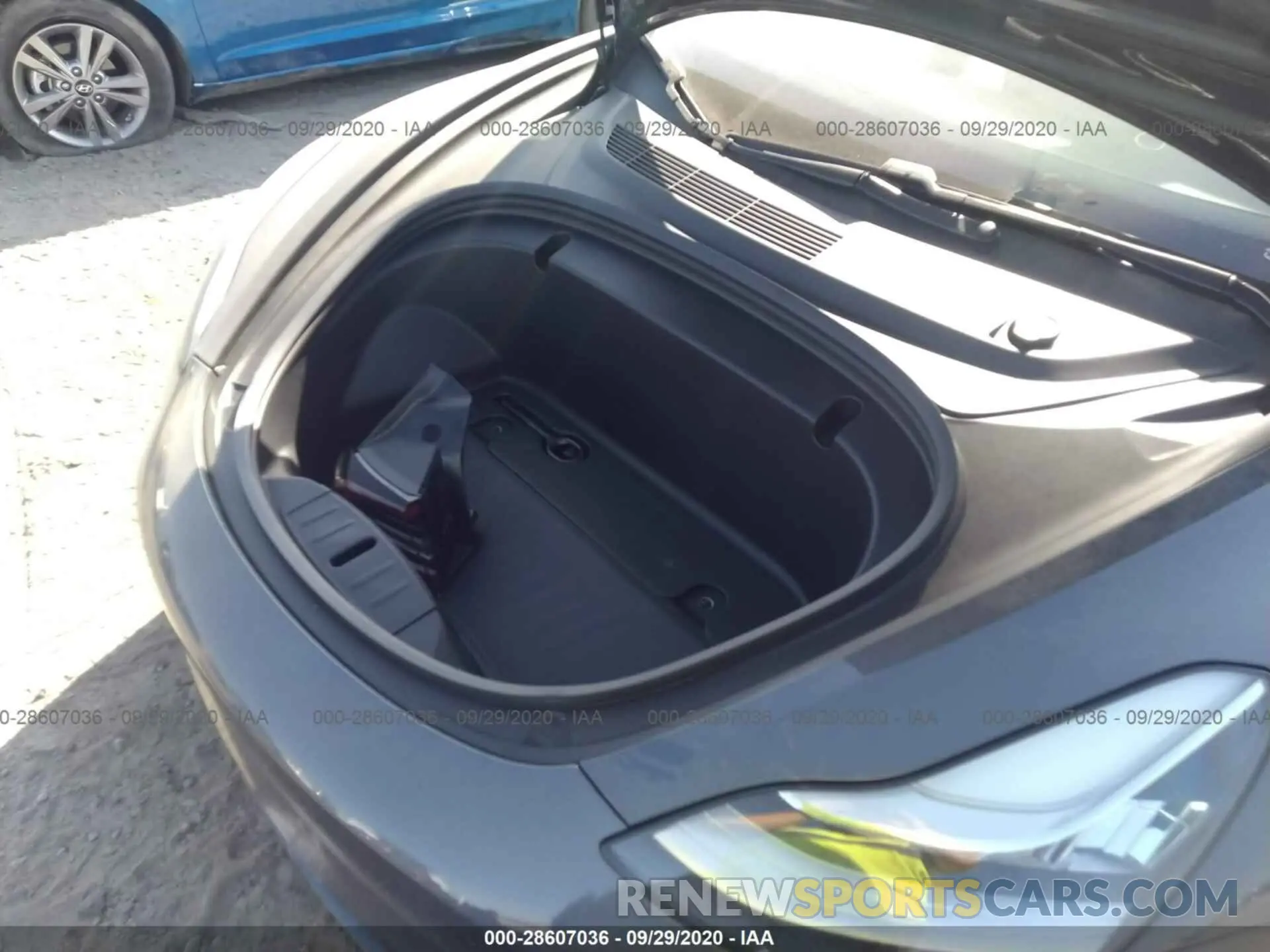 10 fotografías del automóvil dañado 5YJ3E1EB5LF651385 TESLA MODEL 3 2020