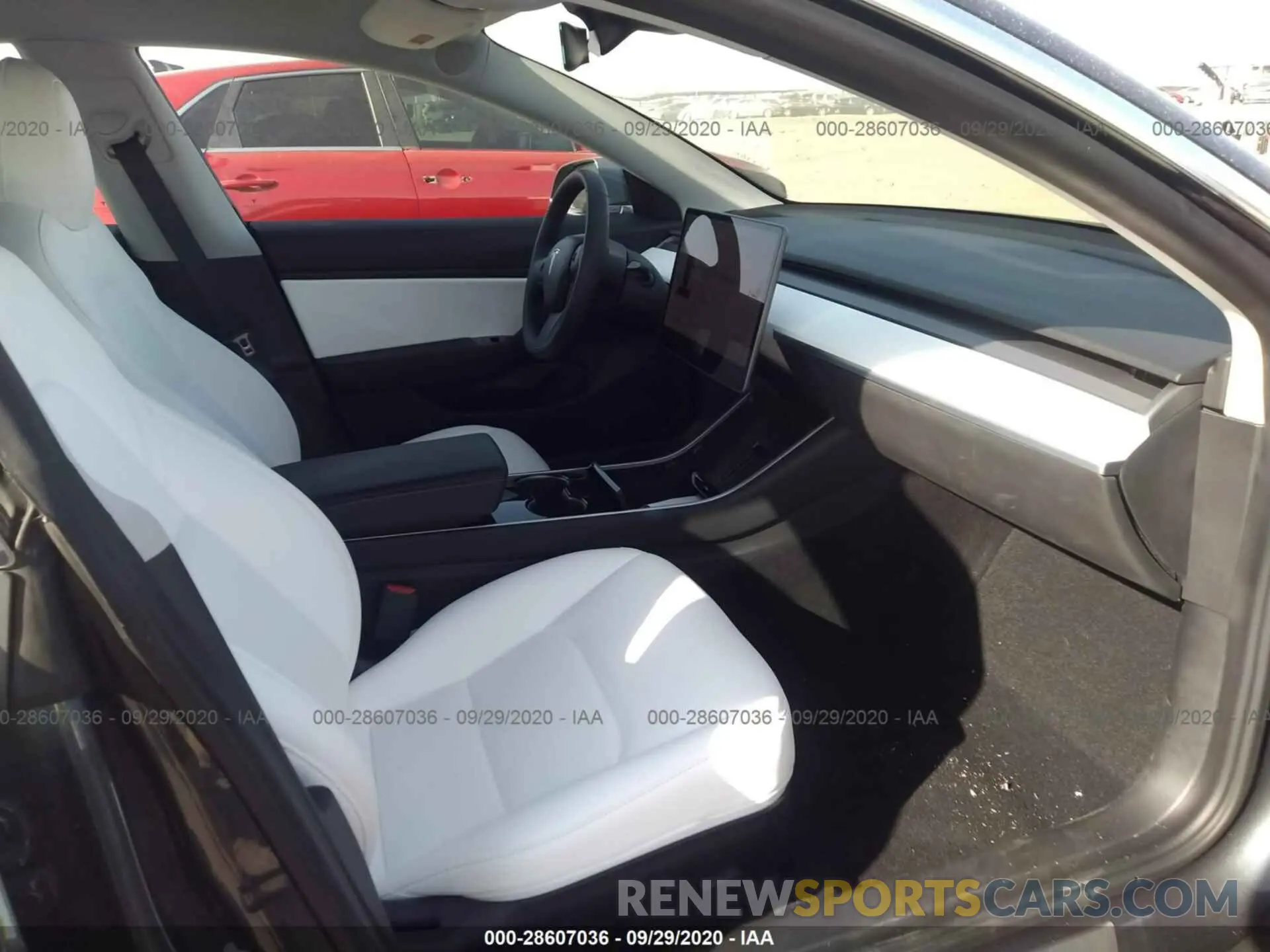 5 fotografías del automóvil dañado 5YJ3E1EB5LF651385 TESLA MODEL 3 2020