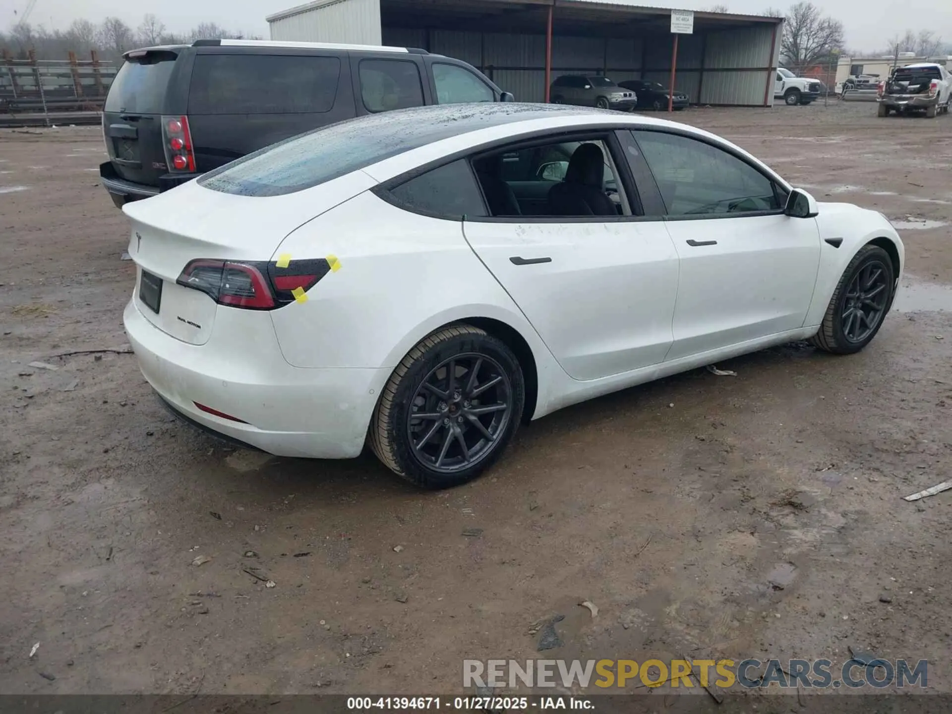 4 fotografías del automóvil dañado 5YJ3E1EB5LF665643 TESLA MODEL 3 2020