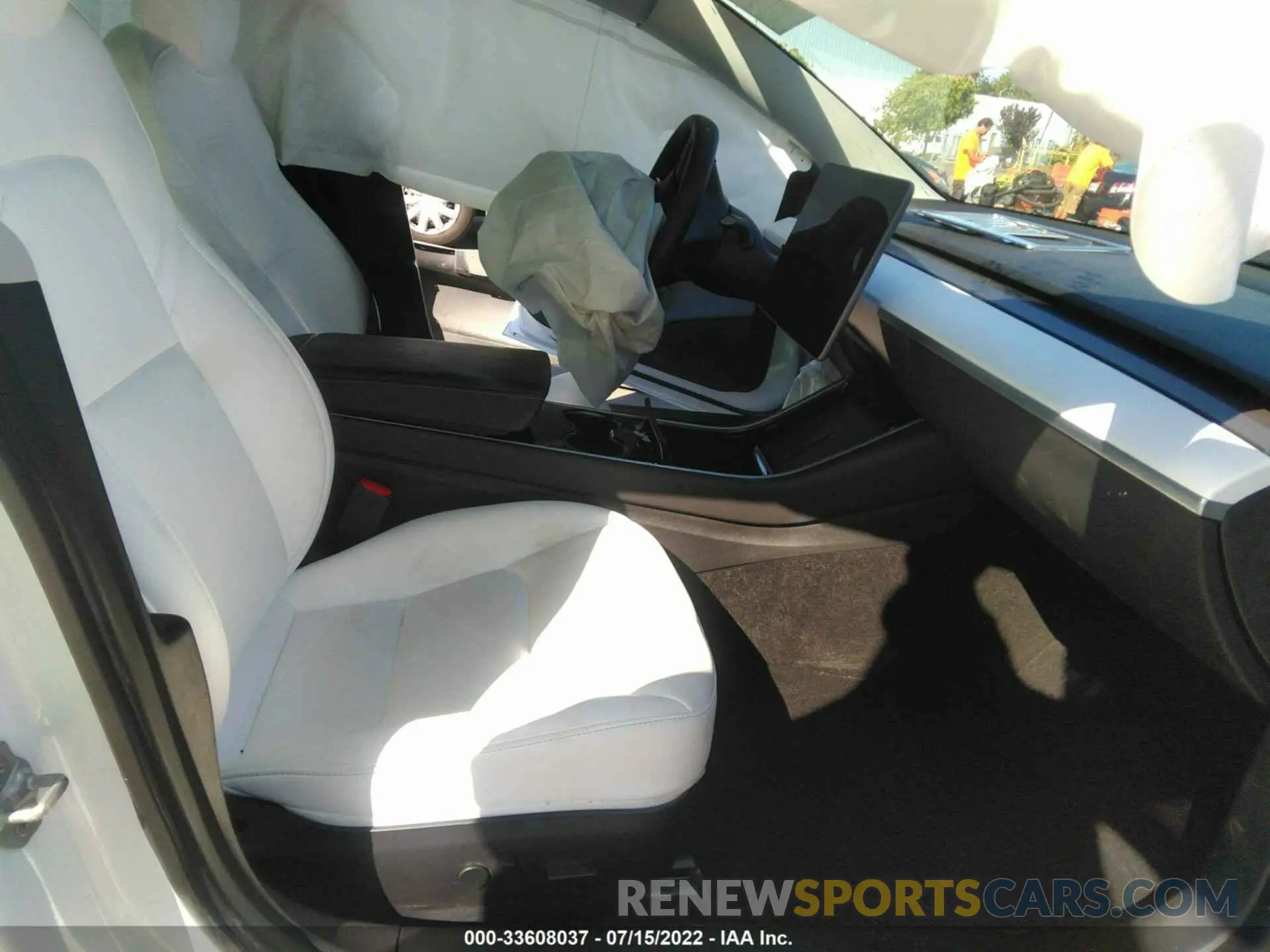 5 fotografías del automóvil dañado 5YJ3E1EB5LF719961 TESLA MODEL 3 2020