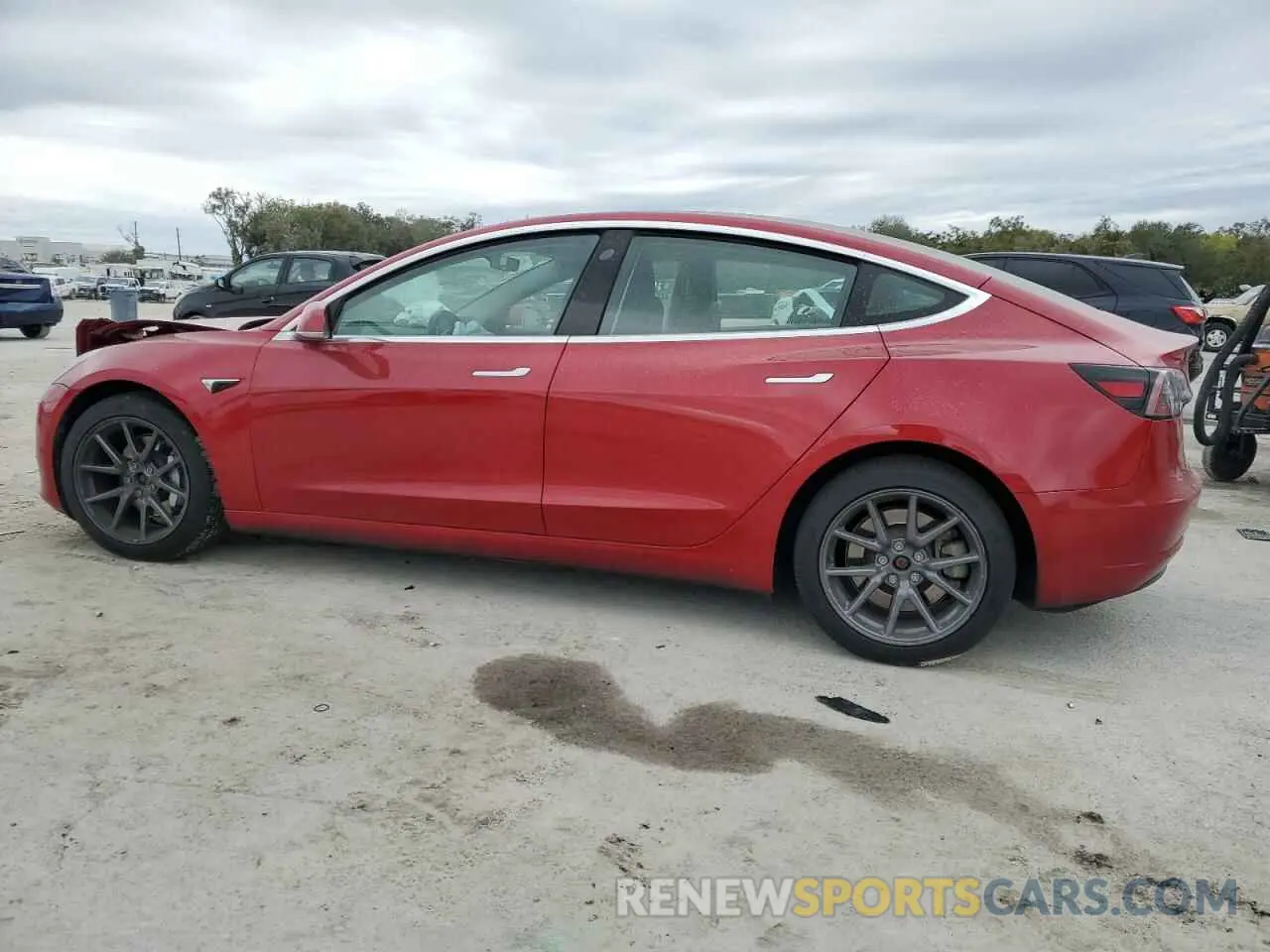 2 fotografías del automóvil dañado 5YJ3E1EB5LF790433 TESLA MODEL 3 2020