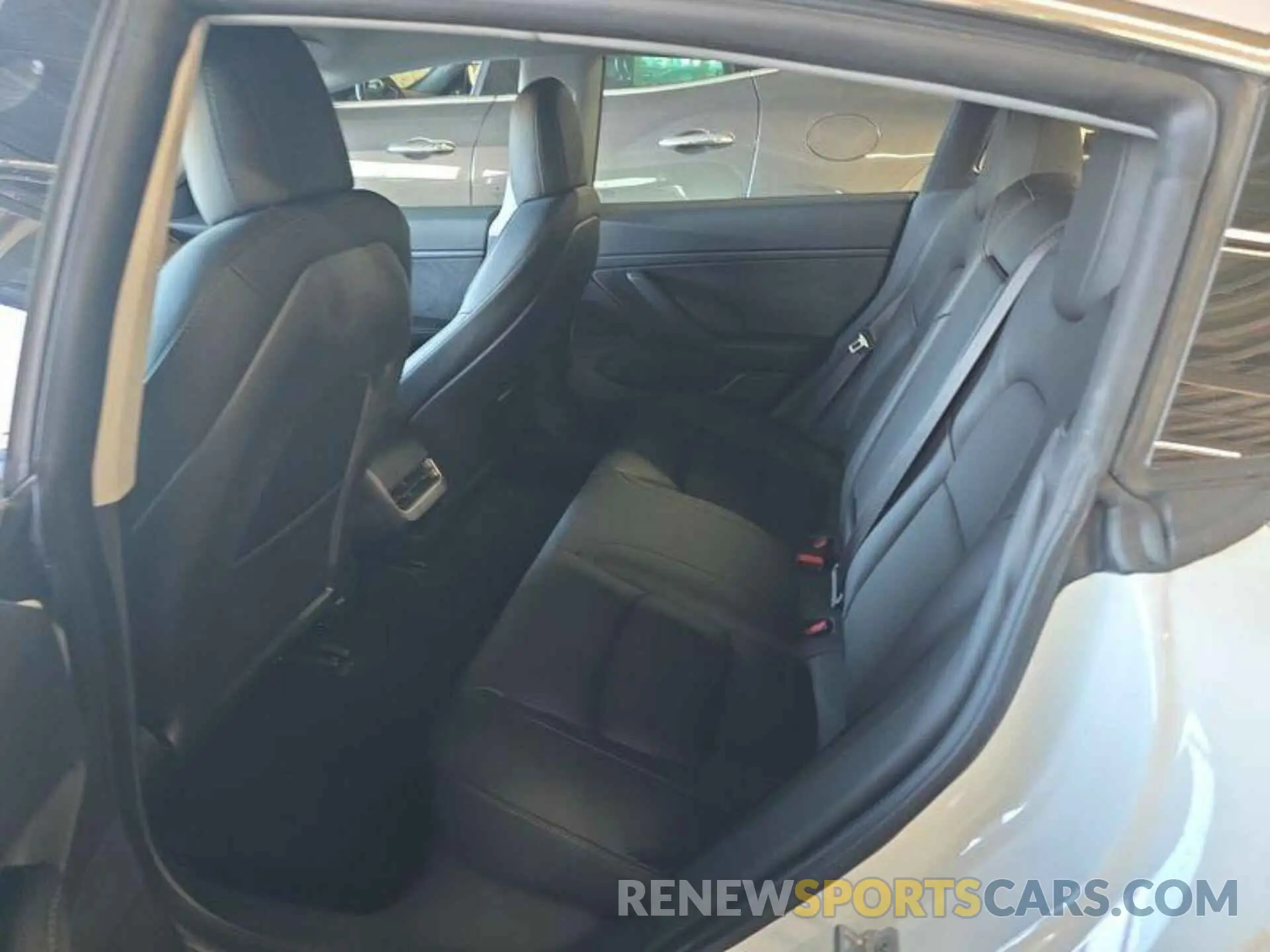 18 fotografías del automóvil dañado 5YJ3E1EB5LF790609 TESLA MODEL 3 2020