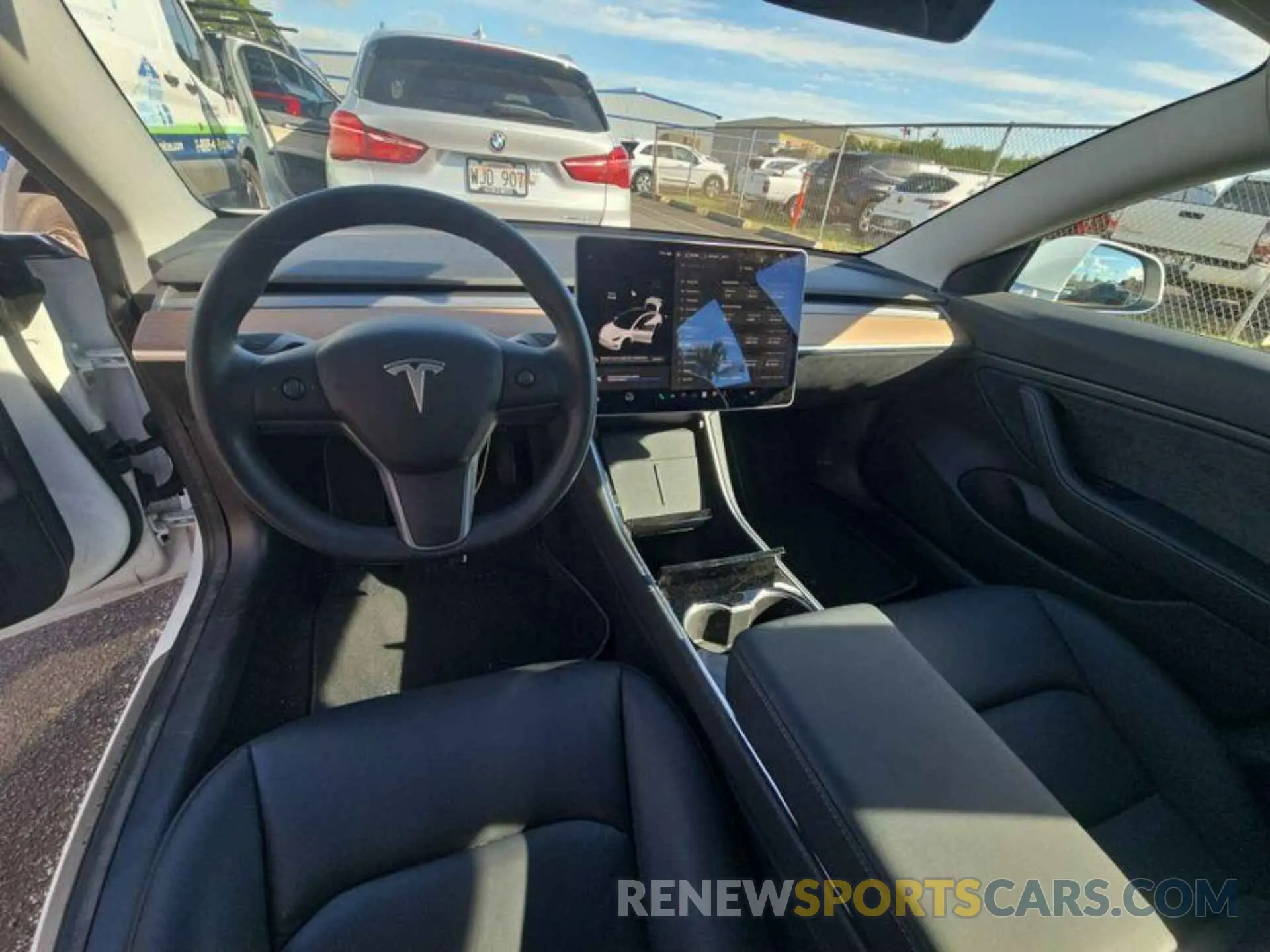 3 fotografías del automóvil dañado 5YJ3E1EB5LF790609 TESLA MODEL 3 2020