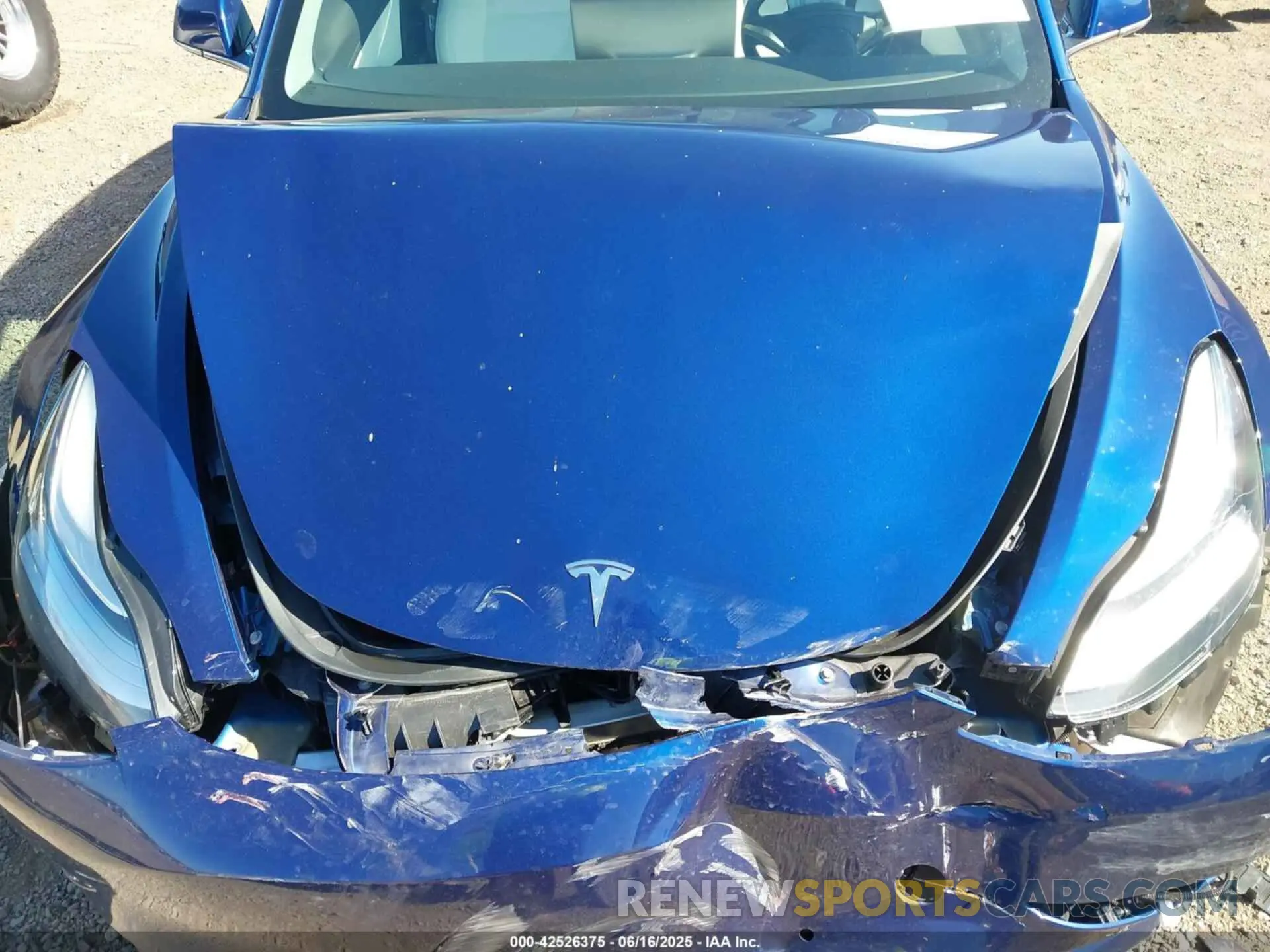 10 fotografías del automóvil dañado 5YJ3E1EB5LF791503 TESLA MODEL 3 2020