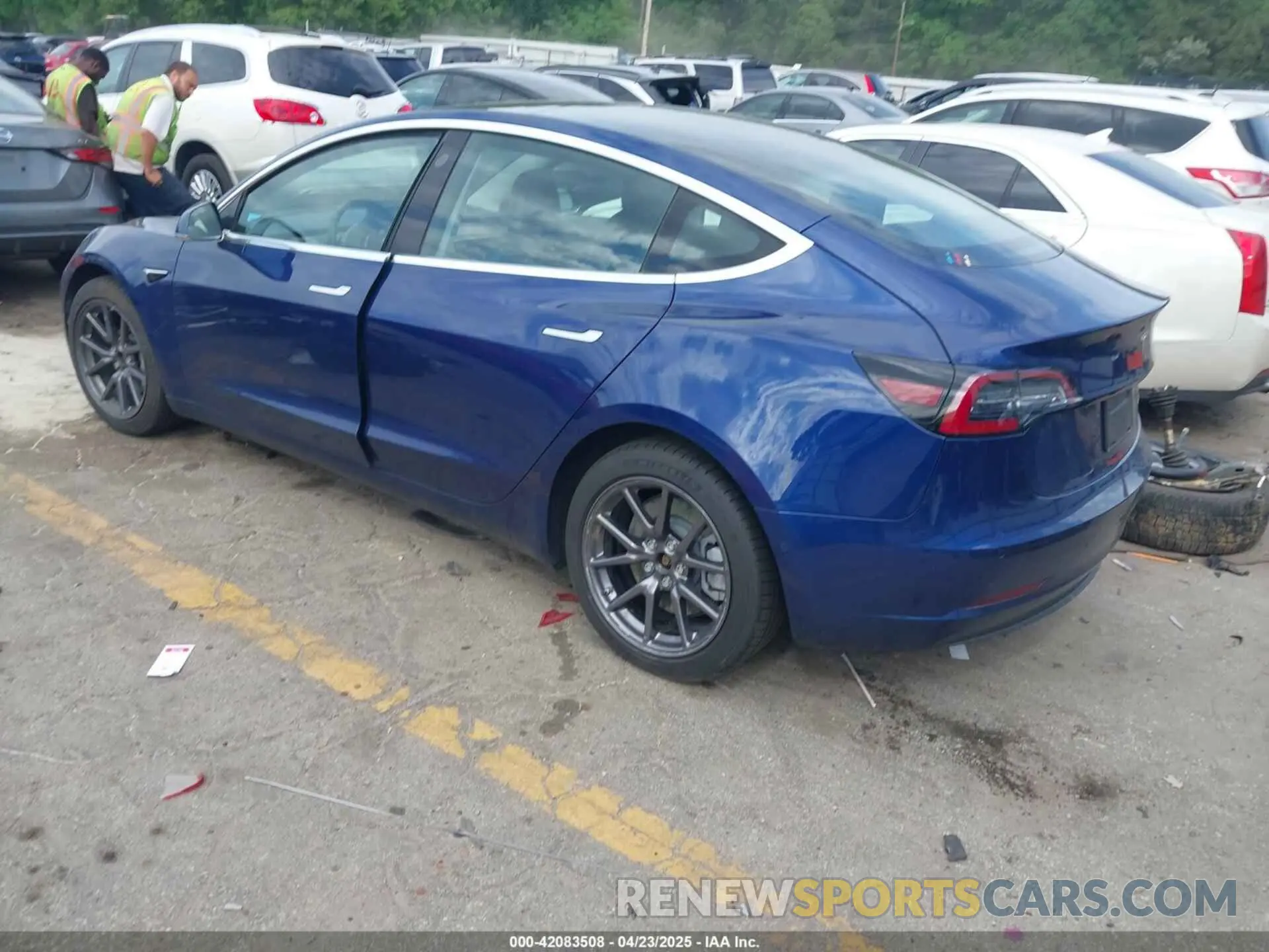 3 fotografías del automóvil dañado 5YJ3E1EB5LF793610 TESLA MODEL 3 2020