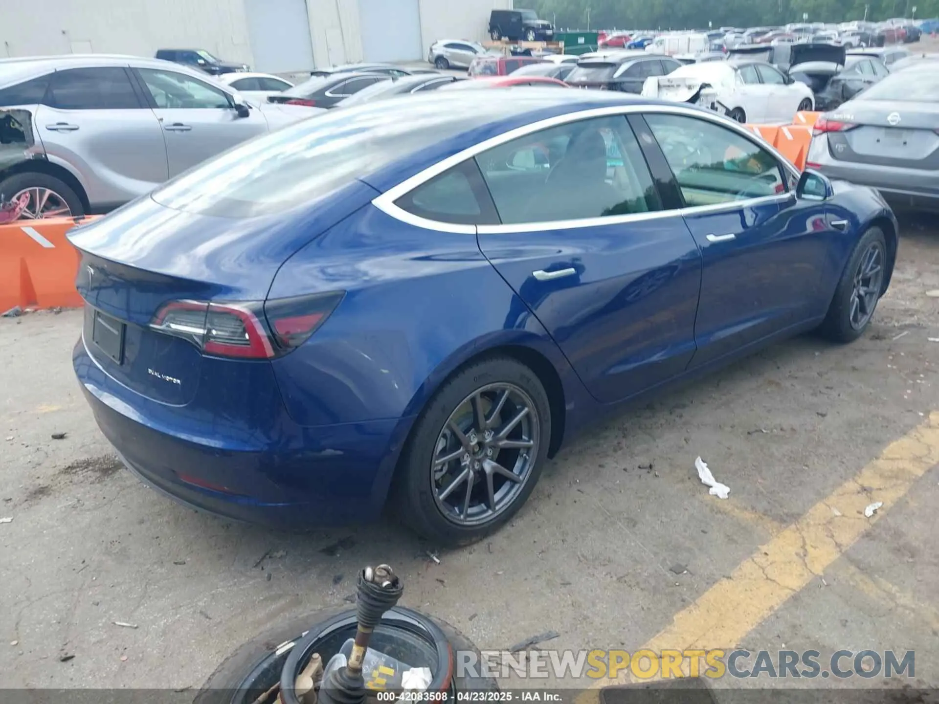 4 fotografías del automóvil dañado 5YJ3E1EB5LF793610 TESLA MODEL 3 2020