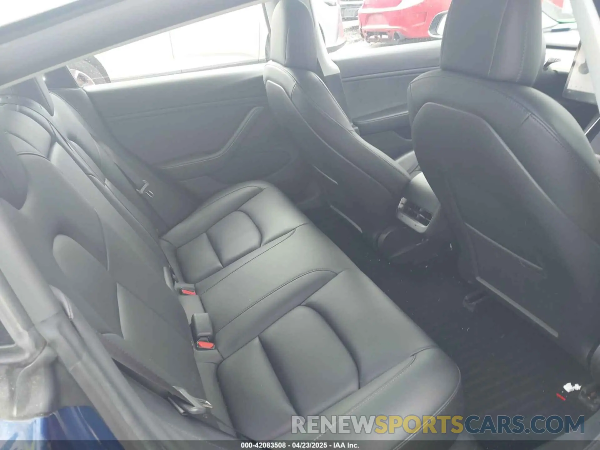 8 fotografías del automóvil dañado 5YJ3E1EB5LF793610 TESLA MODEL 3 2020