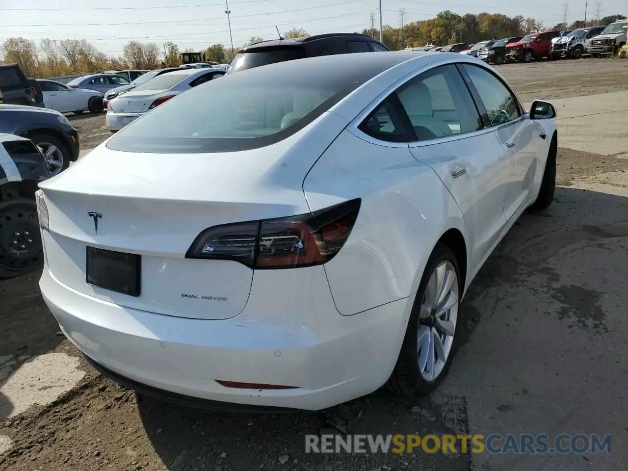 4 fotografías del automóvil dañado 5YJ3E1EB5LF801995 TESLA MODEL 3 2020