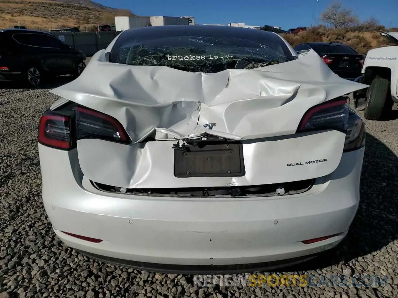 6 fotografías del automóvil dañado 5YJ3E1EB5LF803228 TESLA MODEL 3 2020