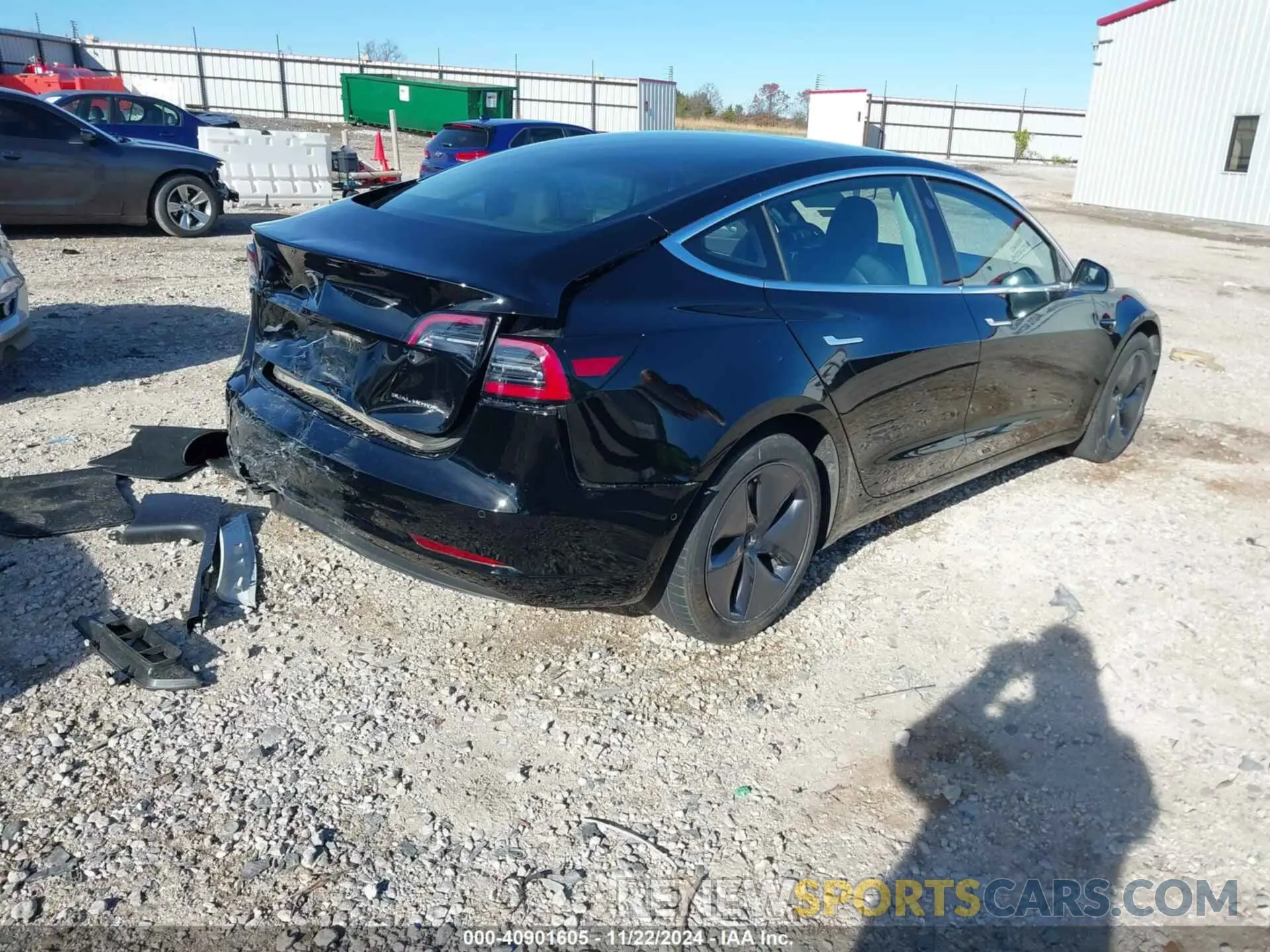 4 fotografías del automóvil dañado 5YJ3E1EB6LF599474 TESLA MODEL 3 2020