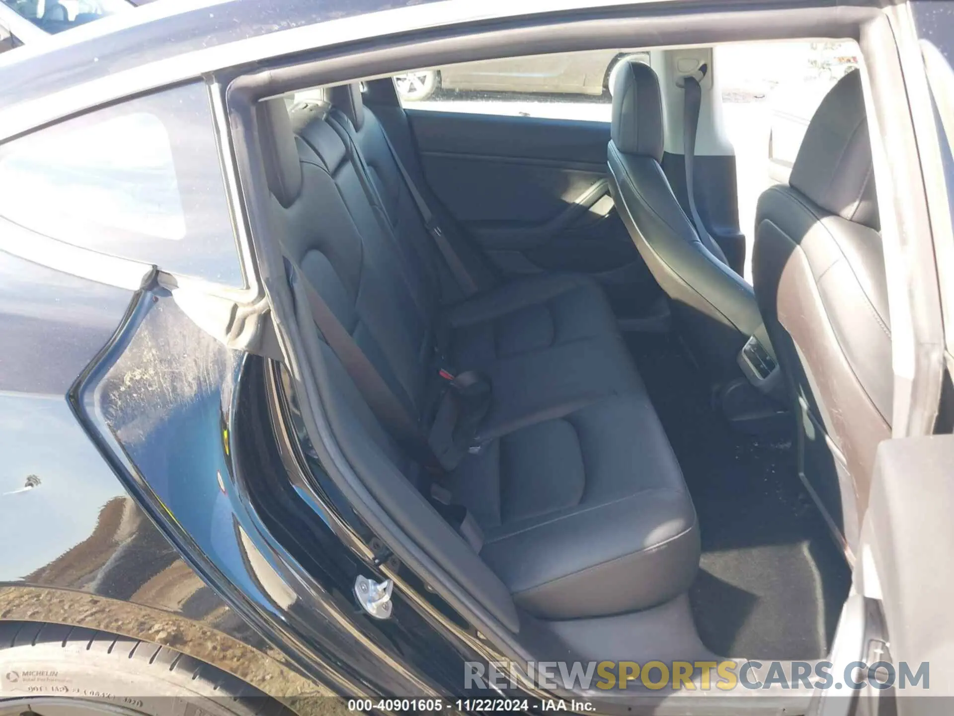 8 fotografías del automóvil dañado 5YJ3E1EB6LF599474 TESLA MODEL 3 2020