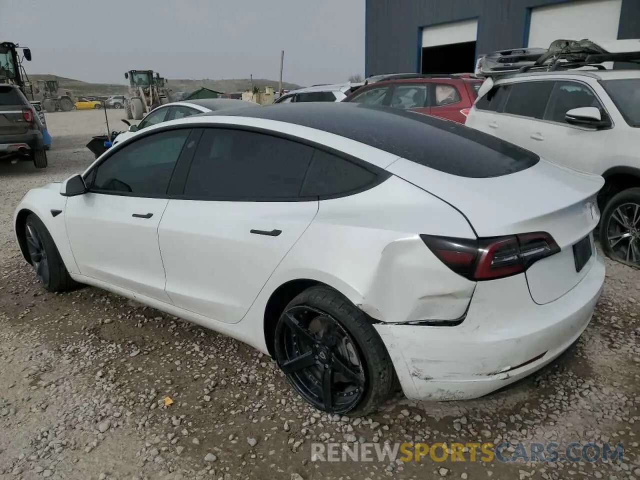 2 fotografías del automóvil dañado 5YJ3E1EB6LF628164 TESLA MODEL 3 2020