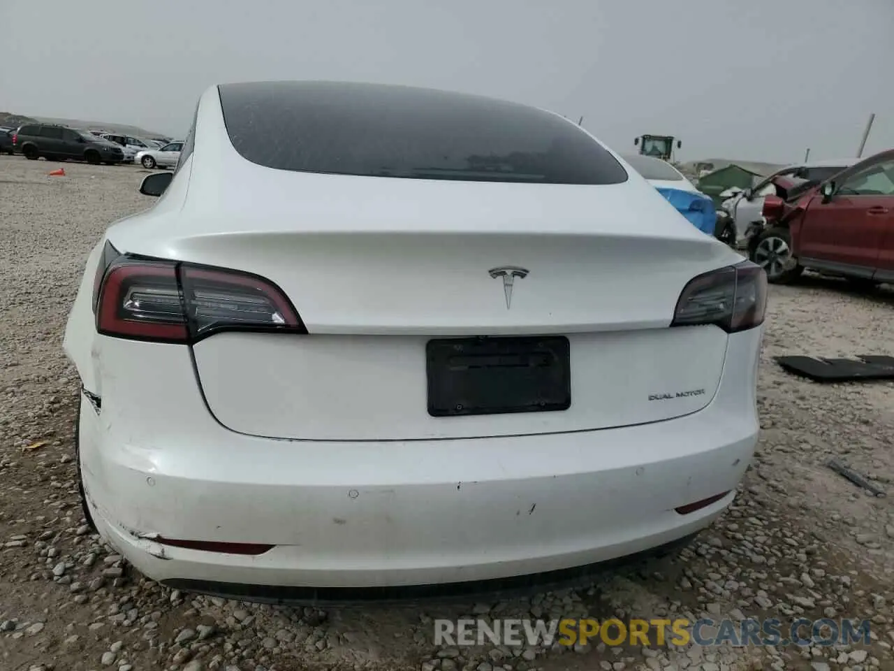 6 fotografías del automóvil dañado 5YJ3E1EB6LF628164 TESLA MODEL 3 2020