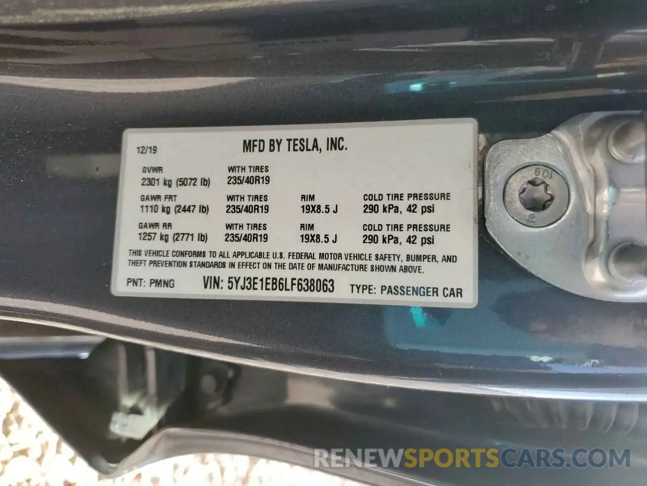 12 fotografías del automóvil dañado 5YJ3E1EB6LF638063 TESLA MODEL 3 2020