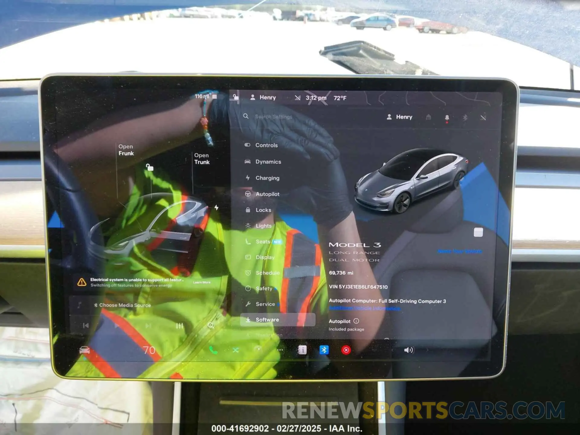 19 fotografías del automóvil dañado 5YJ3E1EB6LF647510 TESLA MODEL 3 2020