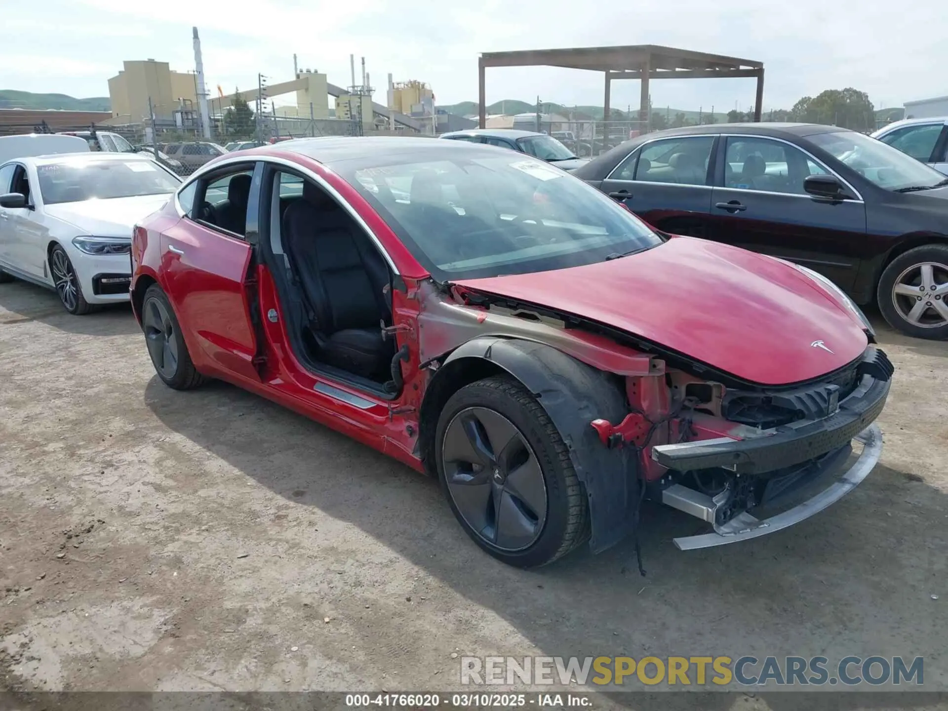 6 fotografías del automóvil dañado 5YJ3E1EB6LF649824 TESLA MODEL 3 2020